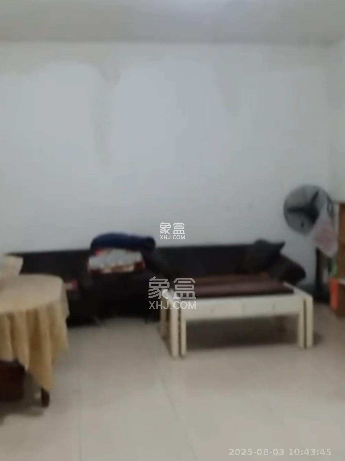 马王堆陶瓷建材新城 3室2厅1卫 1700.0元/月 马王堆陶瓷建材新城 3室2厅1卫 1700.0元/月室内图