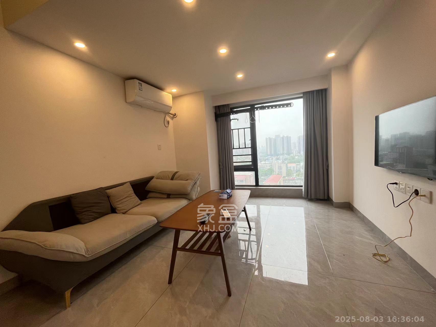 卓越江岸  2室0厅0卫    2800.0元/月 卓越江岸  2室0厅0卫    2800.0元/月室内图