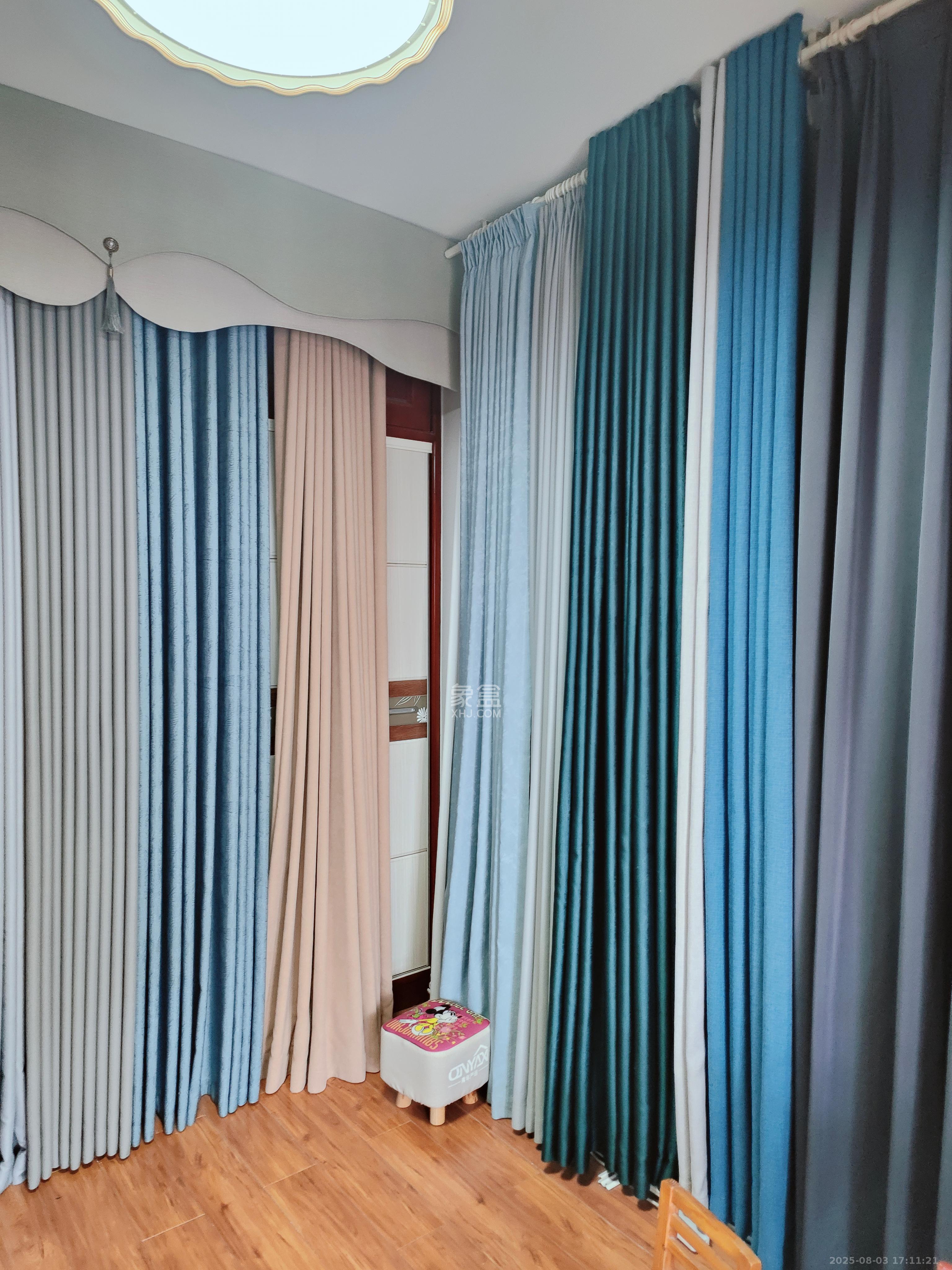 奥莱名邸 3室2厅2卫 3200.0元/月 奥莱名邸 3室2厅2卫 3200.0元/月室内图