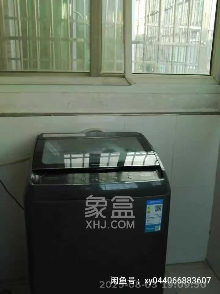 麓谷锦和园  2室1厅1卫   1300.00元/月室内图