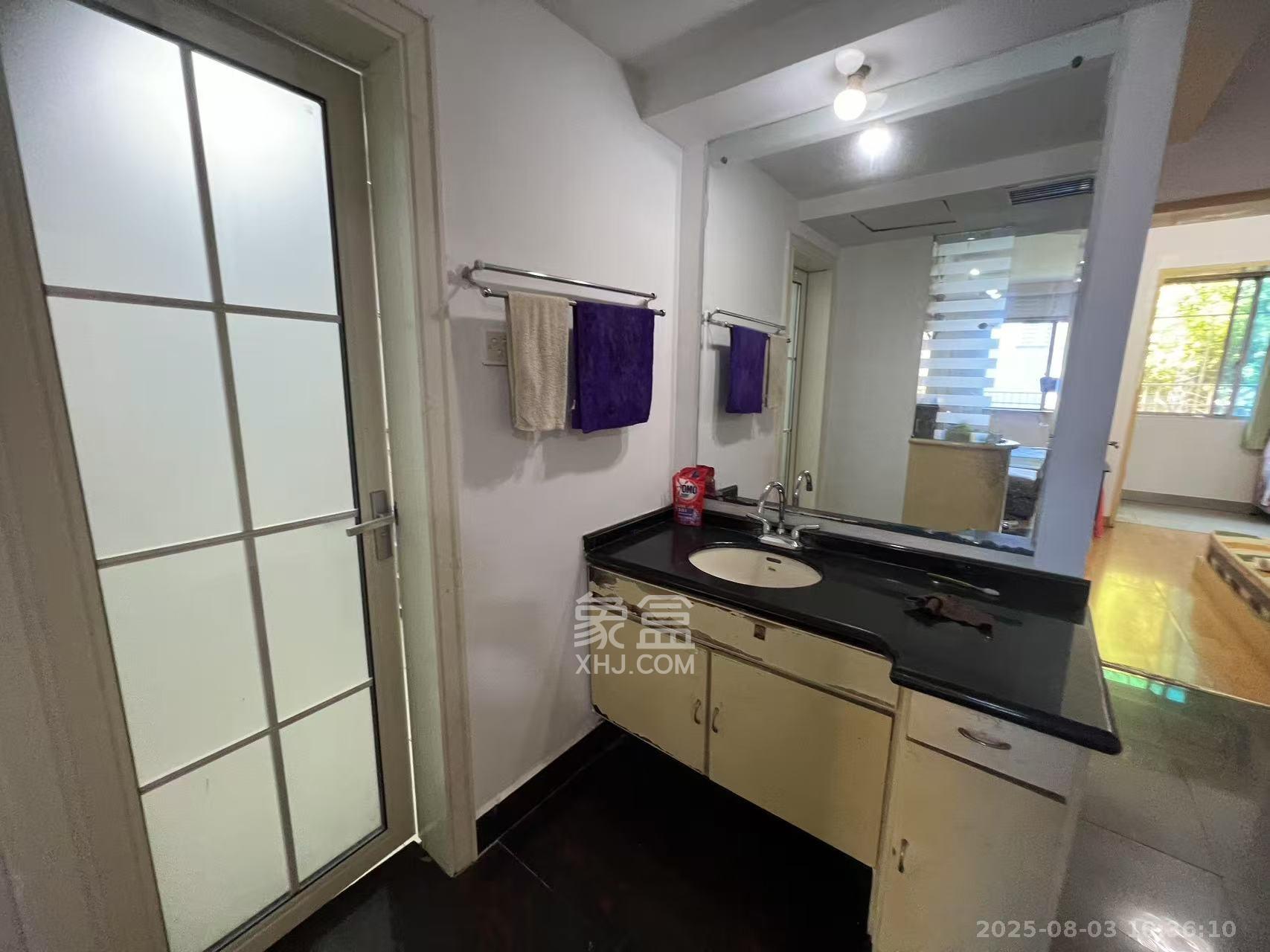 安全厅宿舍阳光小区(湘湖渔场阳光小区) 3室2厅1卫 2200.0元/月 安全厅宿舍阳光小区(湘湖渔场阳光小区) 3室2厅1卫 2200.0元/月室内图