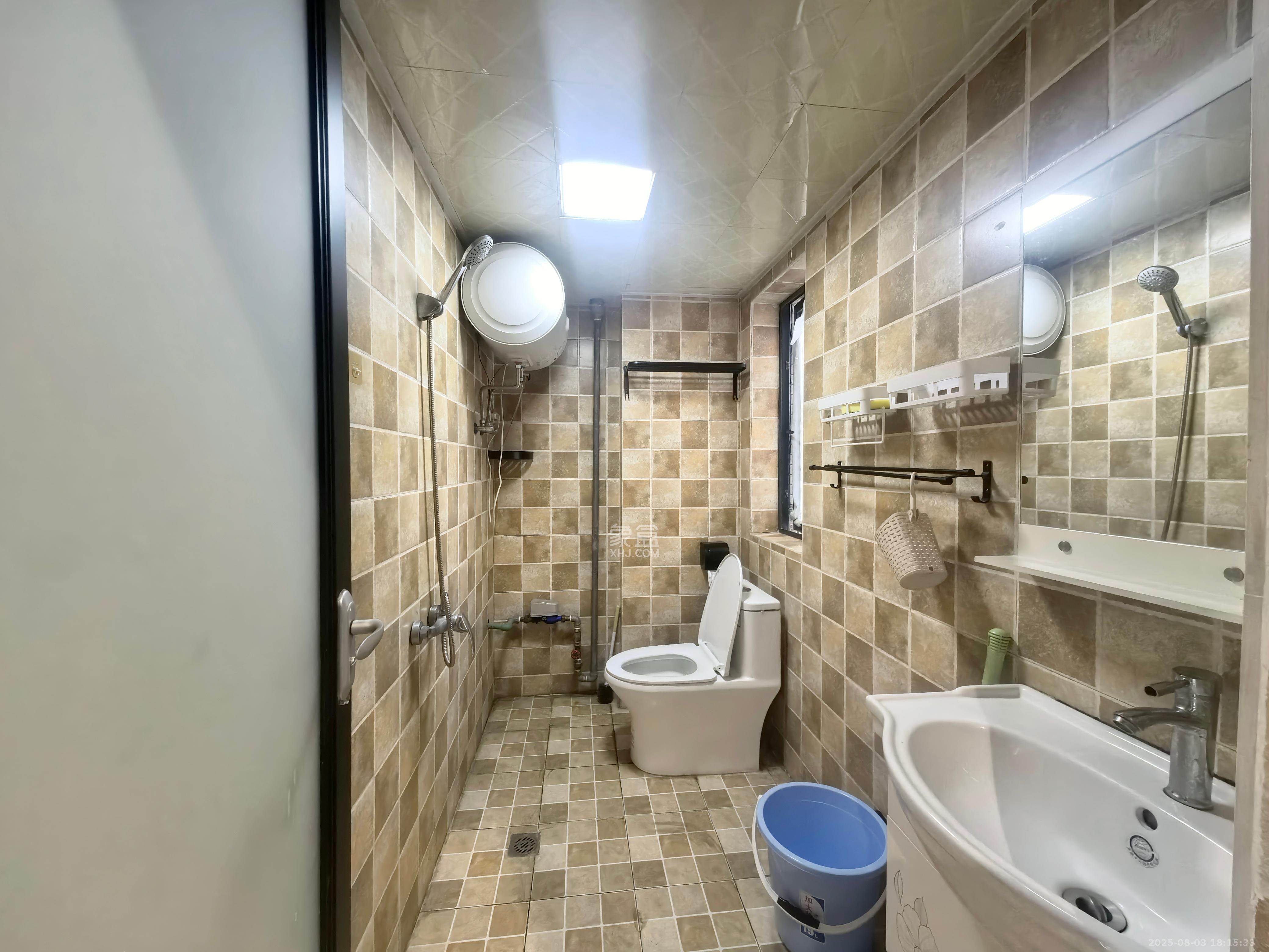 星城映象  1室1厅1卫    1300.0元/月室内图