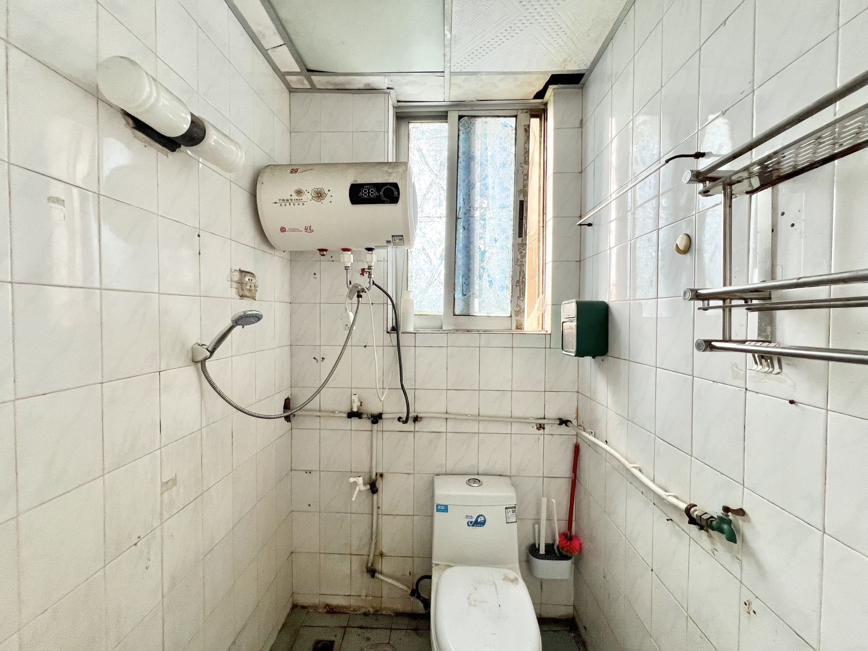 国科园小区 1室1厅1卫 1300.0元/月 国科园小区 1室1厅1卫 1300.0元/月室内图