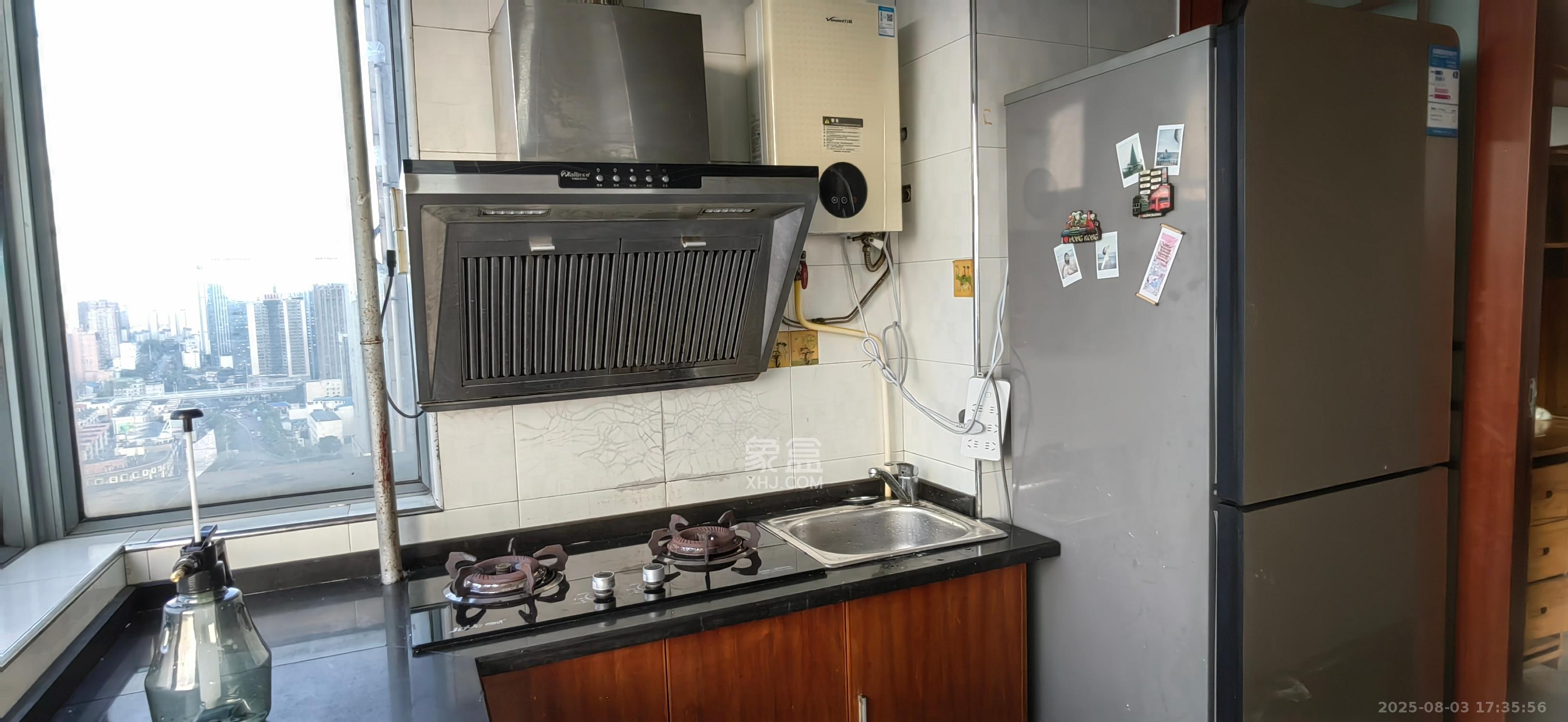 东方银座(东方摩卡) 1室0厅0卫 1450.0元/月 东方银座(东方摩卡) 1室0厅0卫 1450.0元/月室内图