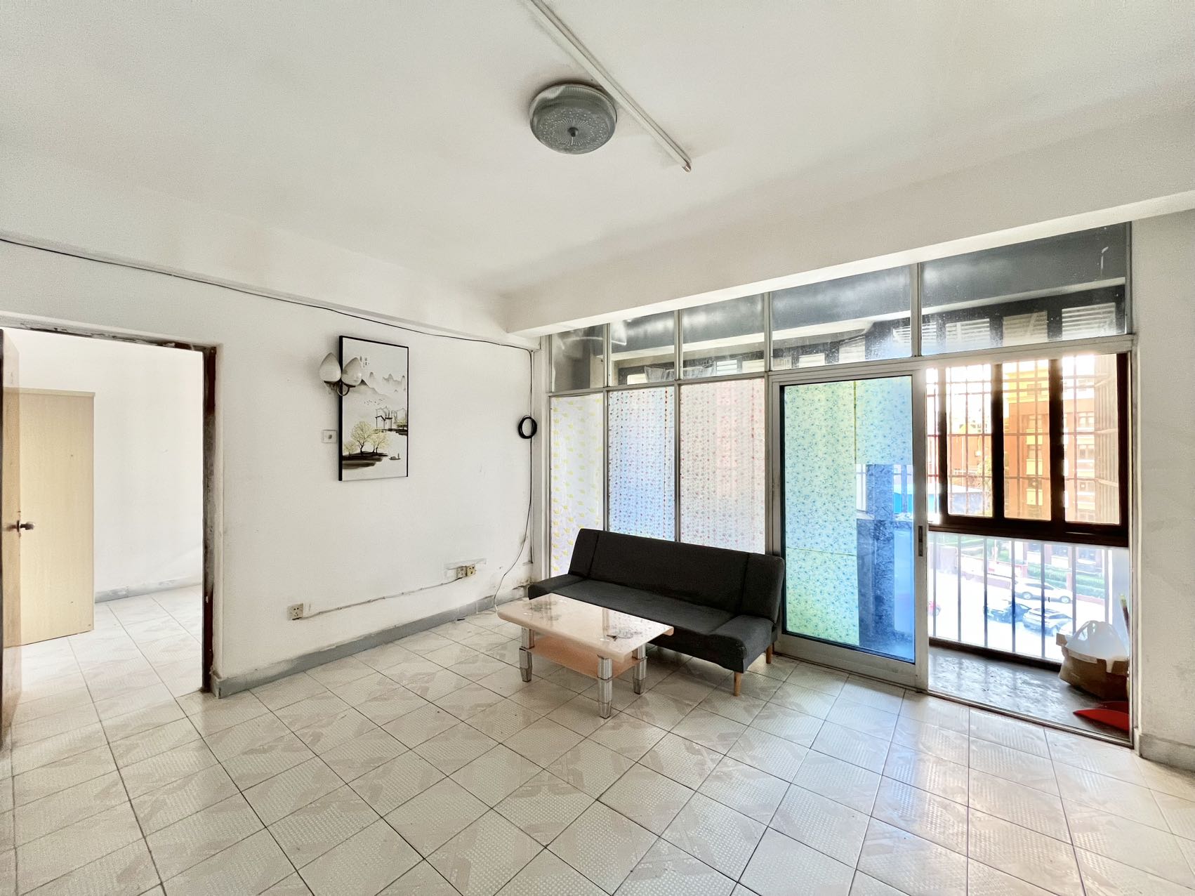 国科园小区 1室1厅1卫 1300.0元/月 国科园小区 1室1厅1卫 1300.0元/月室内图