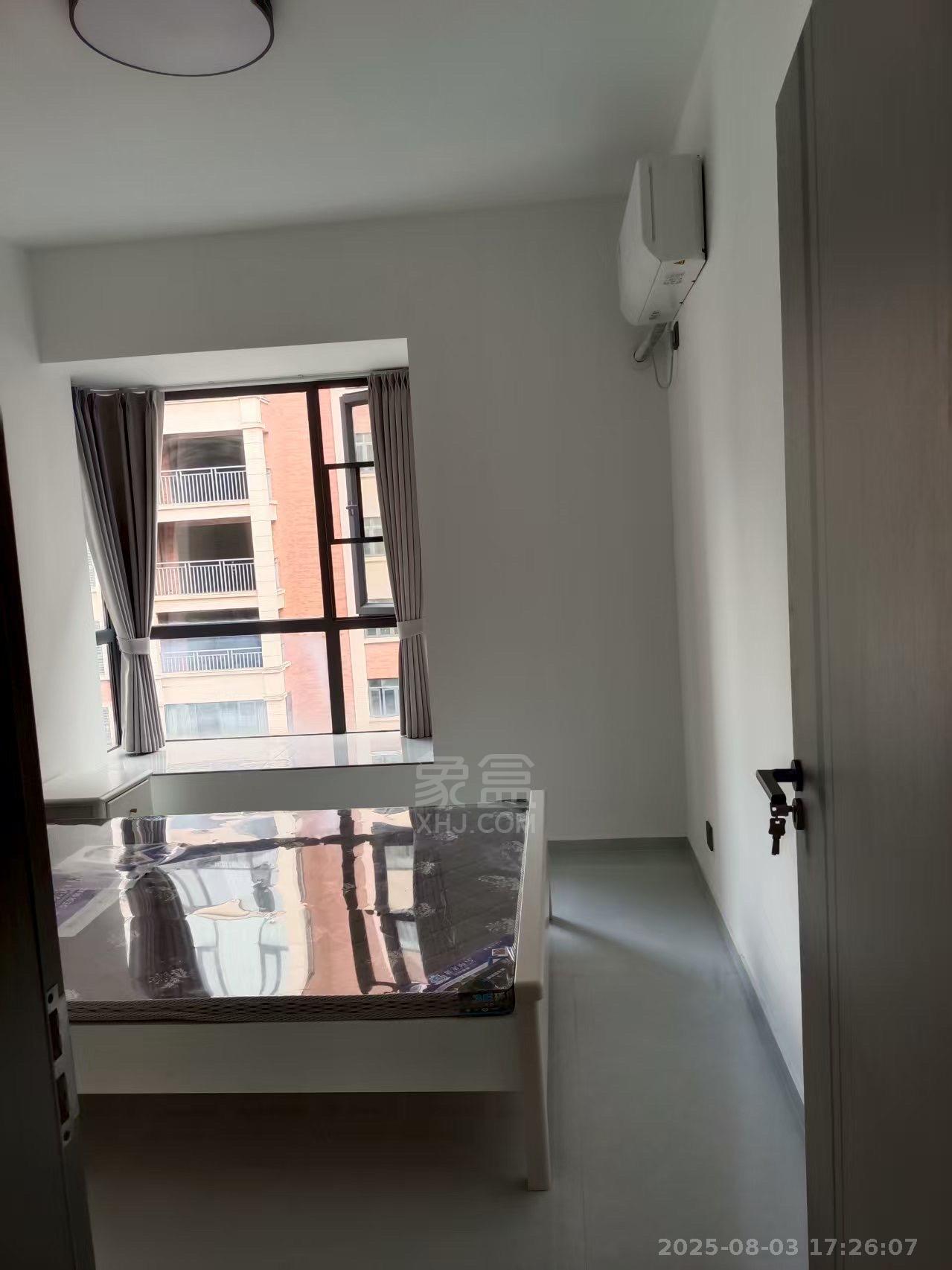 磐龙生态社区 5室2厅2卫 2200.0元/月 磐龙生态社区 5室2厅2卫 2200.0元/月室内图