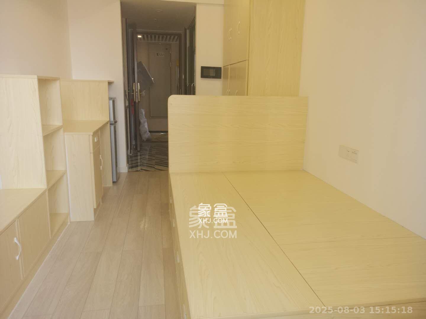 万科金域缇香  1室1厅1卫   1200.00元/月