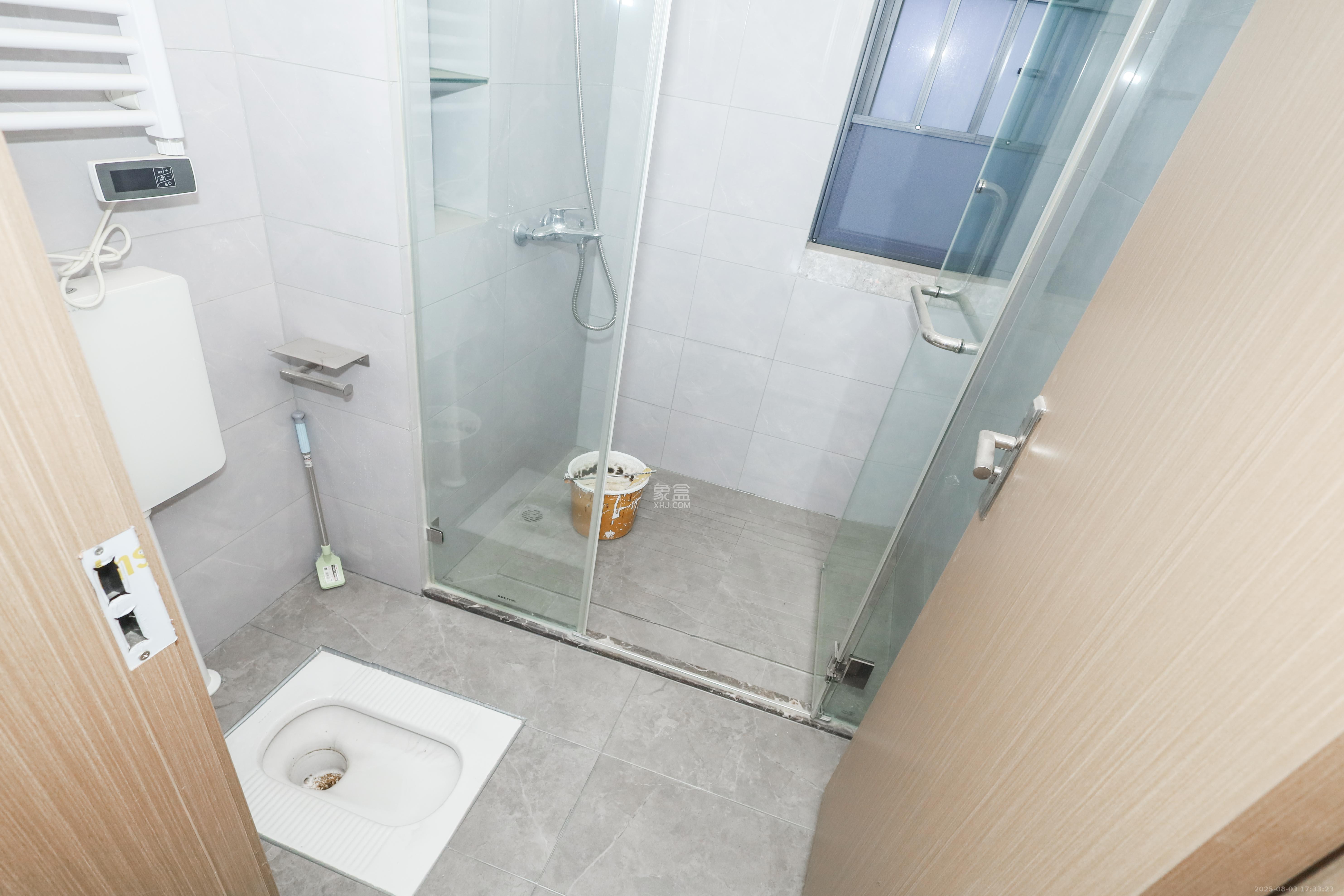 中国铁建湘语梅溪  3室2厅2卫    168.0万卫生间