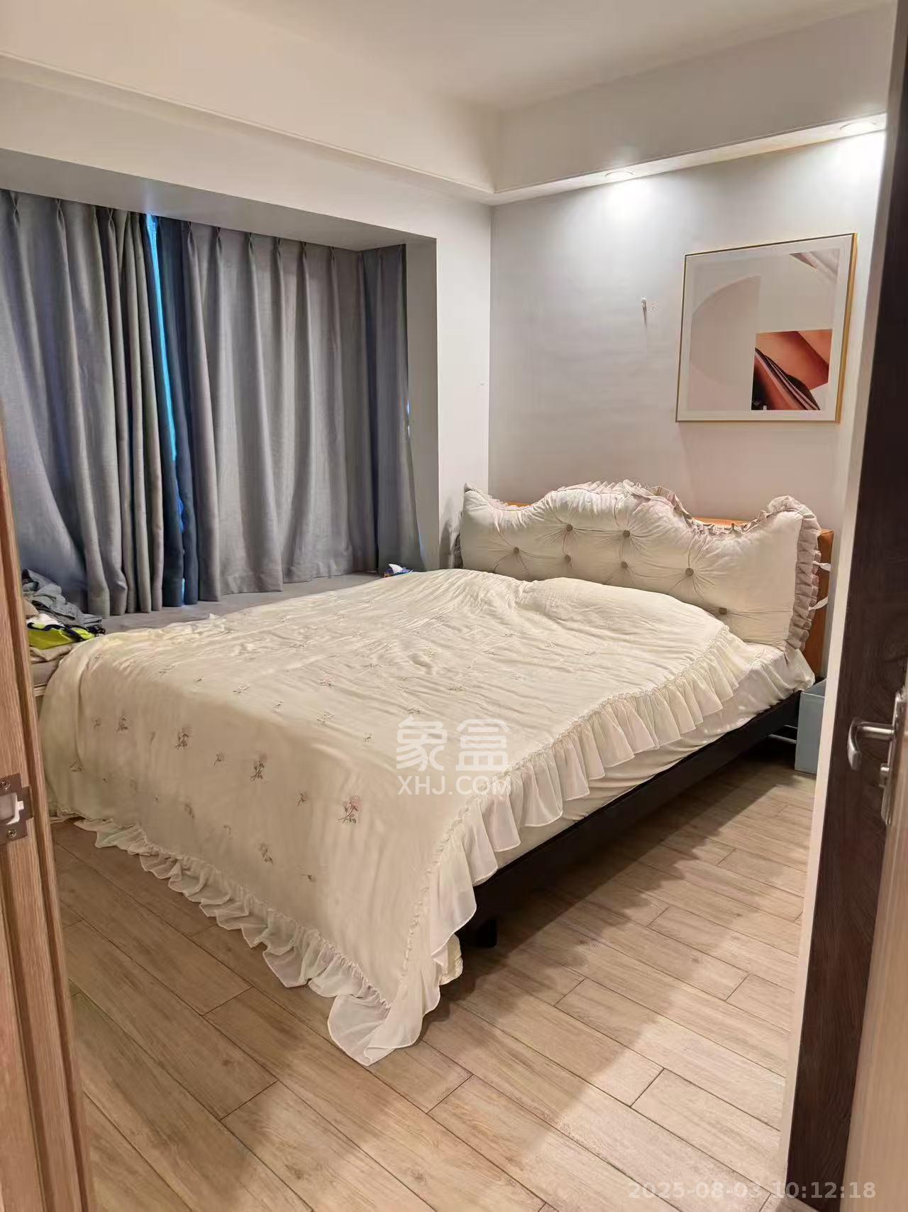 中海阅江府  2室2厅1卫    3400.0元/月室内图