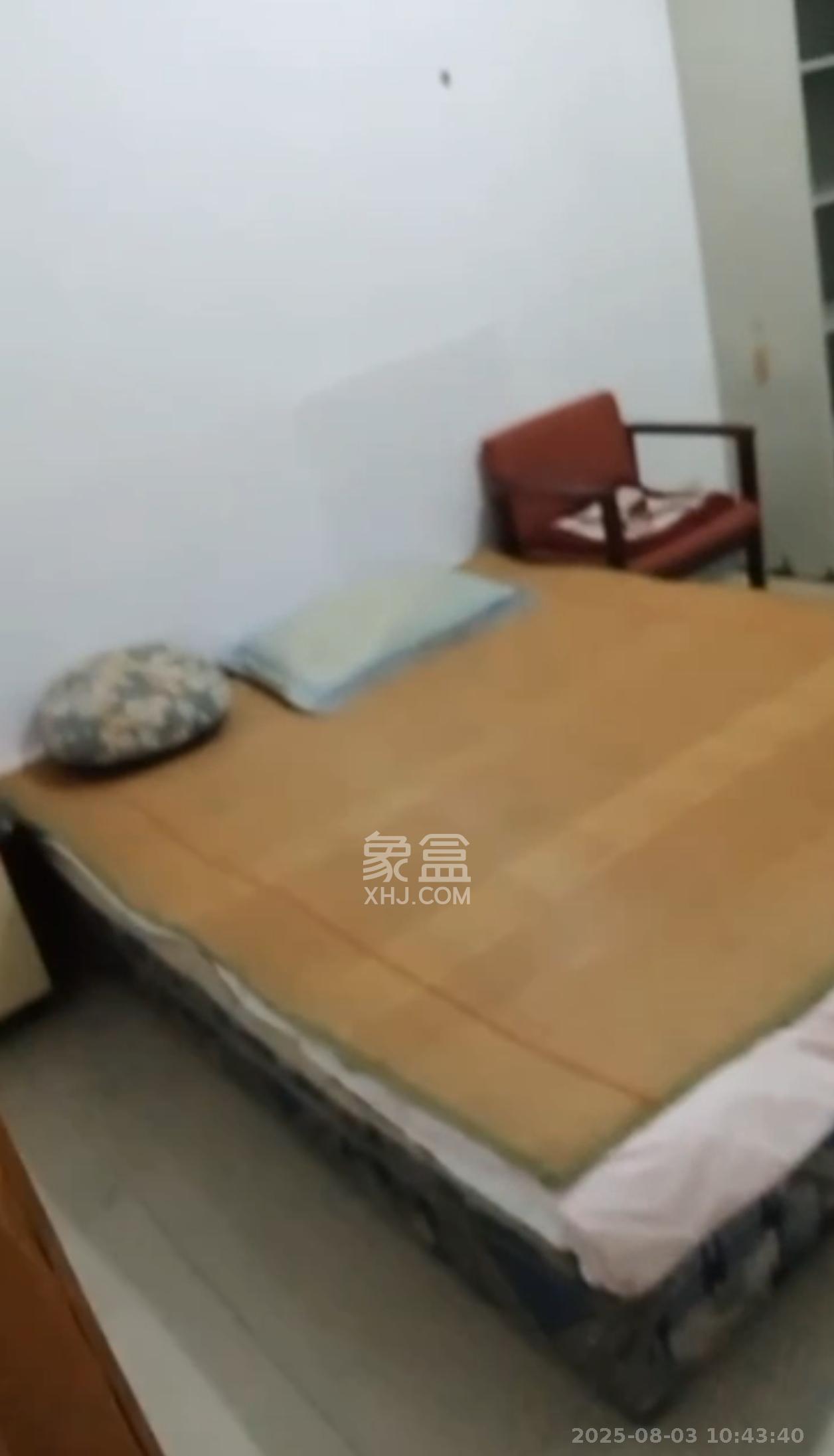 马王堆陶瓷建材新城 3室2厅1卫 1700.0元/月 马王堆陶瓷建材新城 3室2厅1卫 1700.0元/月室内图