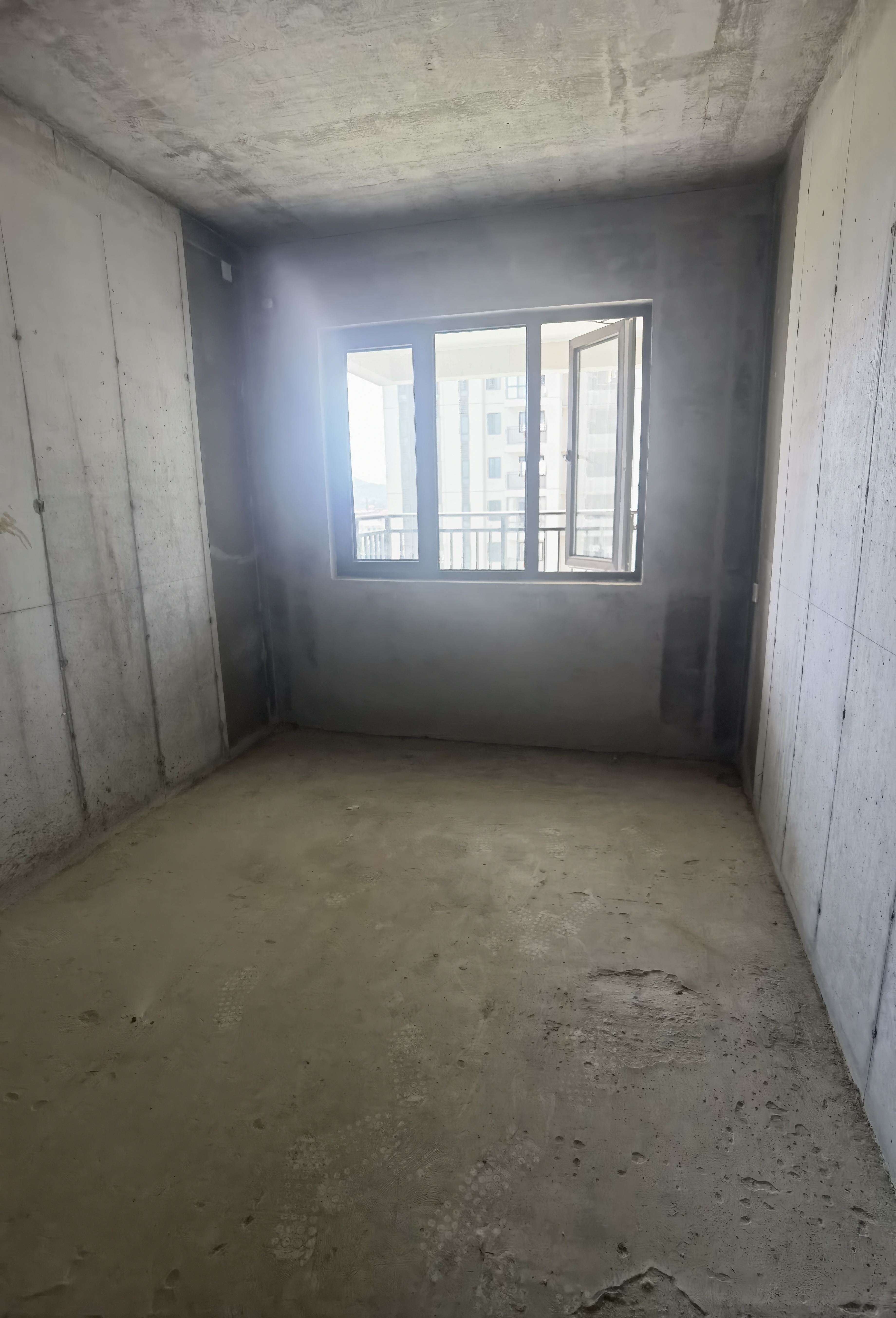 碧桂园正央时代 3室2厅2卫 49.8万 碧桂园正央时代 3室2厅2卫 49.8万客厅