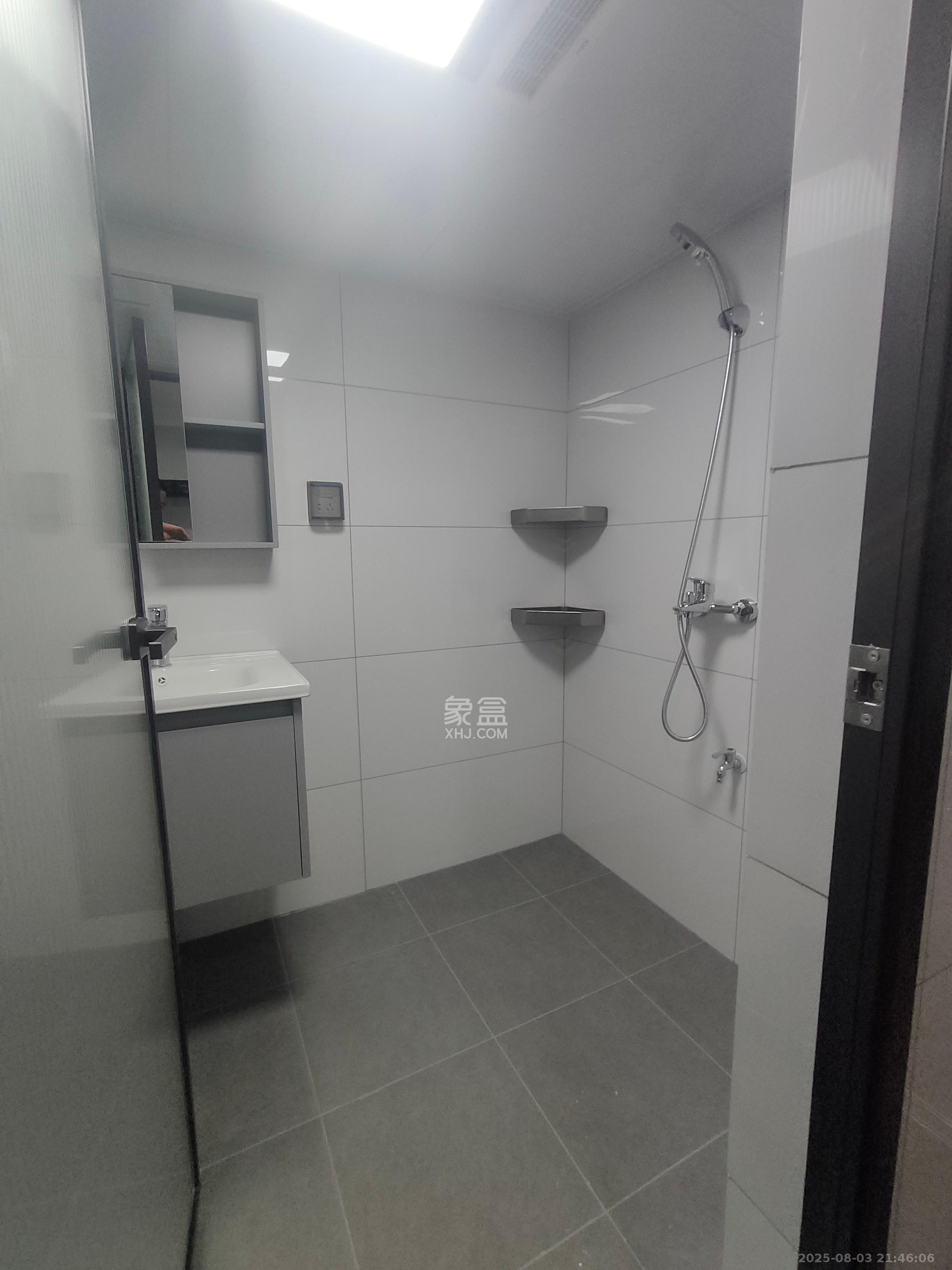 梅溪悦章 1室0厅0卫 1600.0元/月 梅溪悦章 1室0厅0卫 1600.0元/月室内图