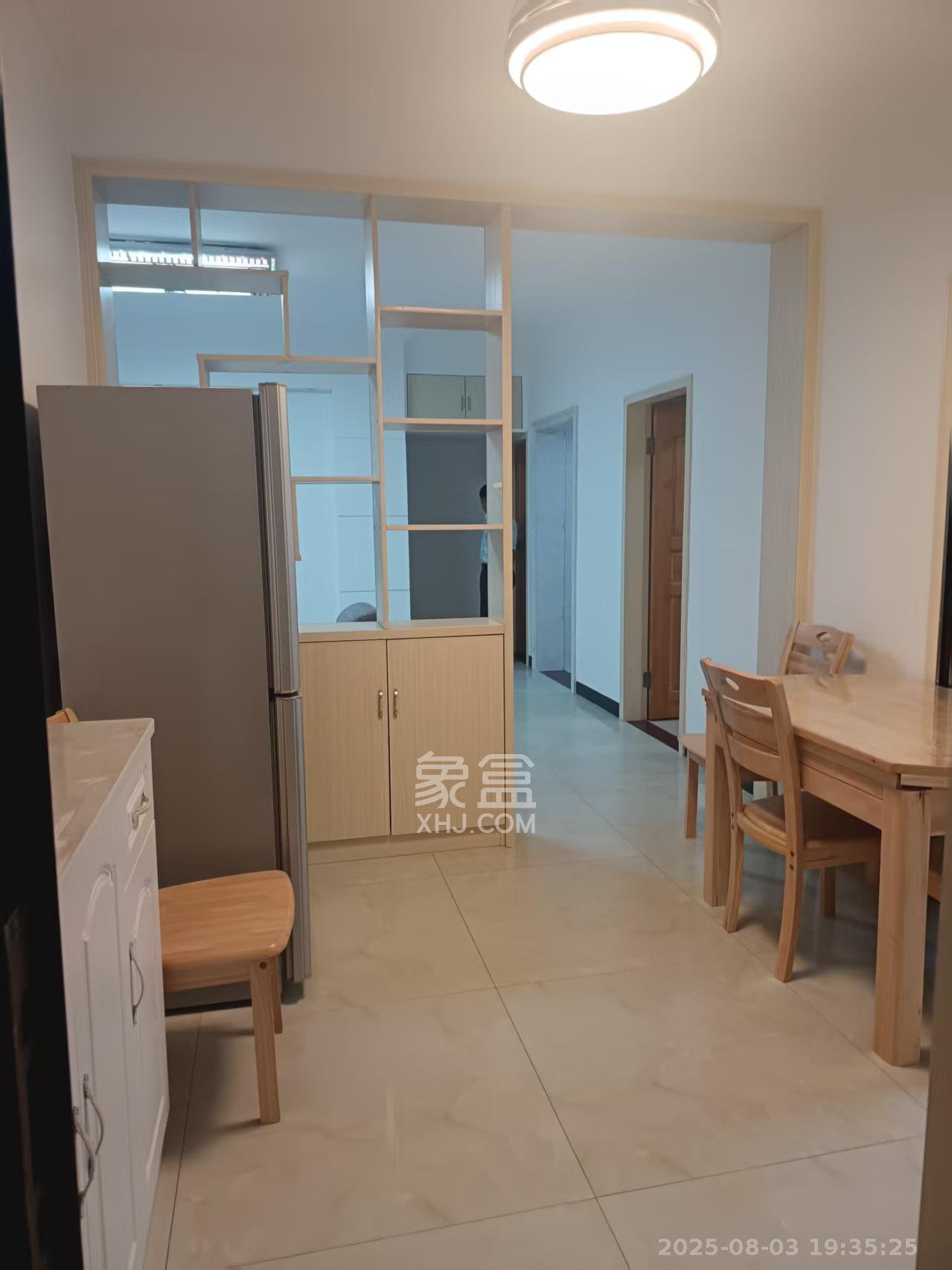 家兴苑  3室2厅2卫    2500.0元/月 家兴苑  3室2厅2卫    2500.0元/月室内图