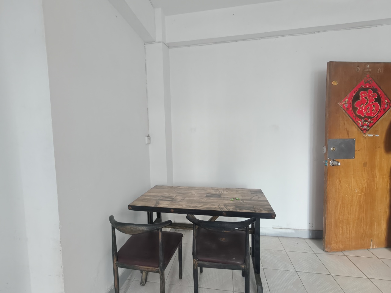 国科园小区 2室2厅1卫 1500.0元/月 国科园小区 2室2厅1卫 1500.0元/月室内图