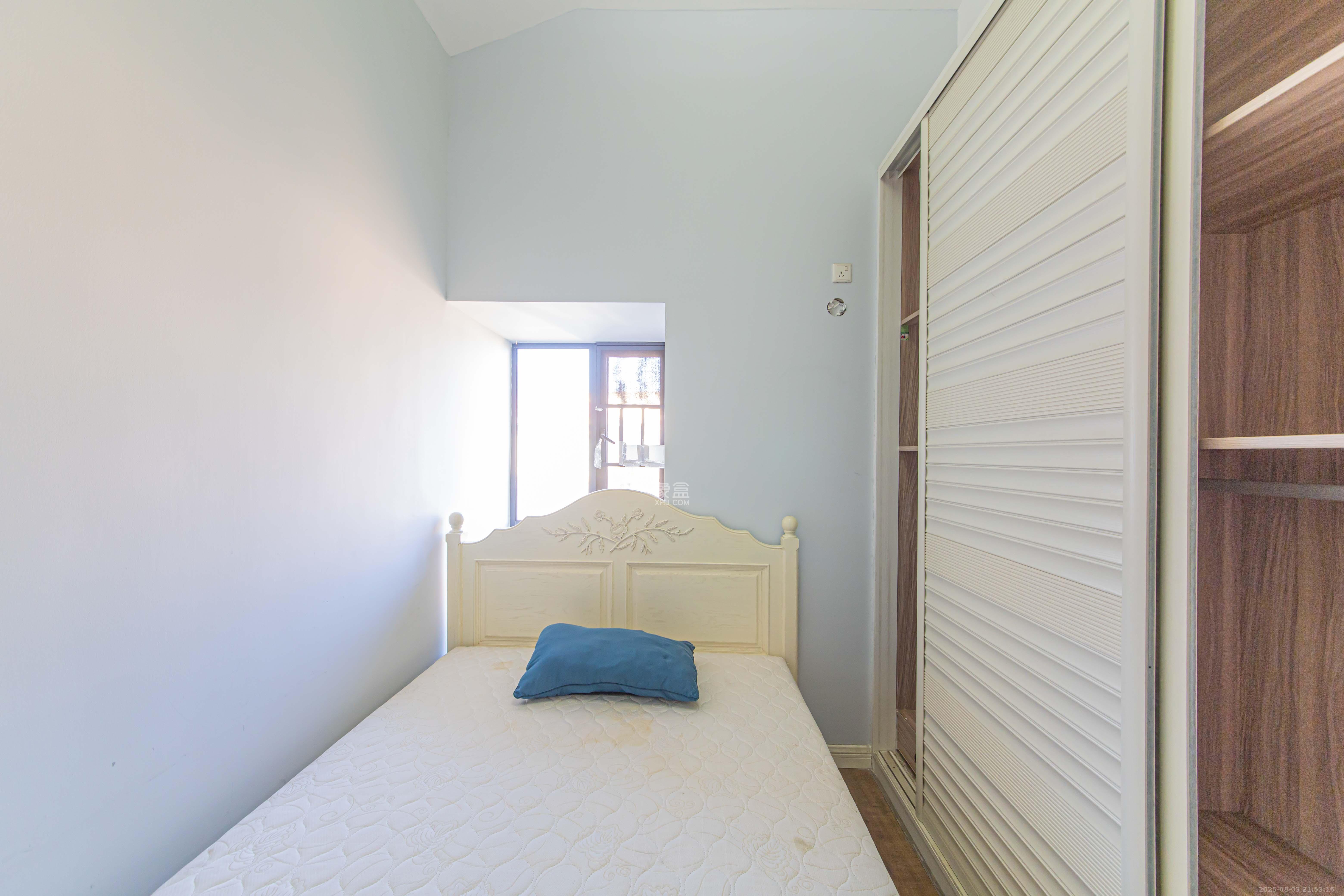 中建芙蓉嘉苑  4室2厅1卫    98.0万 中建芙蓉嘉苑  4室2厅1卫    98.0万卧室