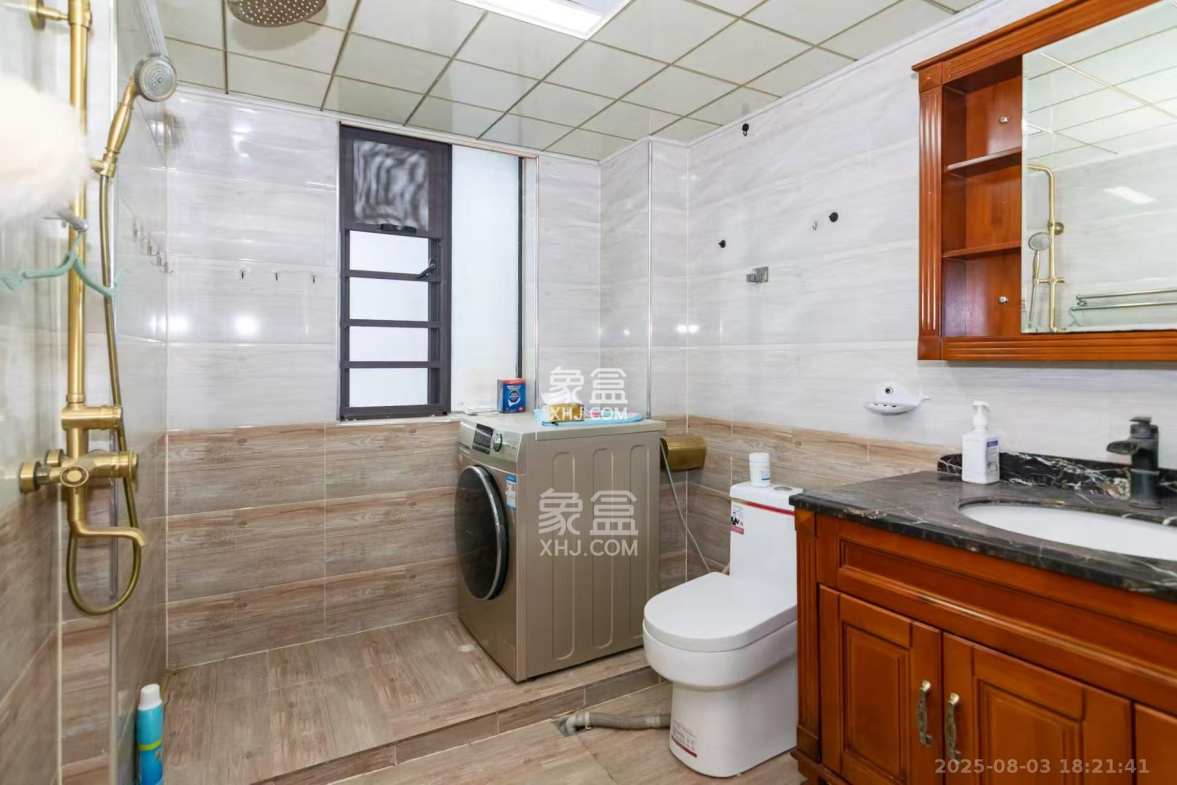 润和紫郡一期 5室2厅2卫 3000.0元/月 润和紫郡一期 5室2厅2卫 3000.0元/月室内图