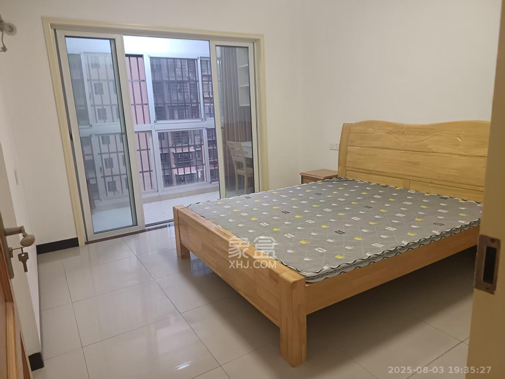 家兴苑  3室2厅2卫    2500.0元/月 家兴苑  3室2厅2卫    2500.0元/月室内图