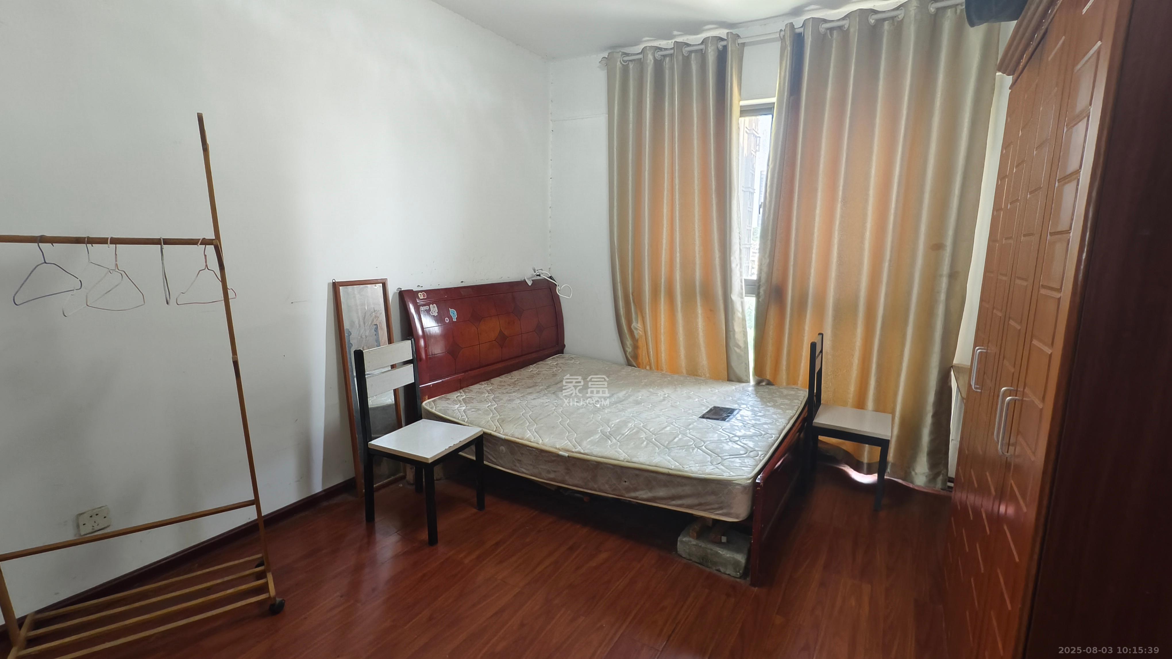 优山美地 4室2厅1卫 2800.0元/月 优山美地 4室2厅1卫 2800.0元/月室内图