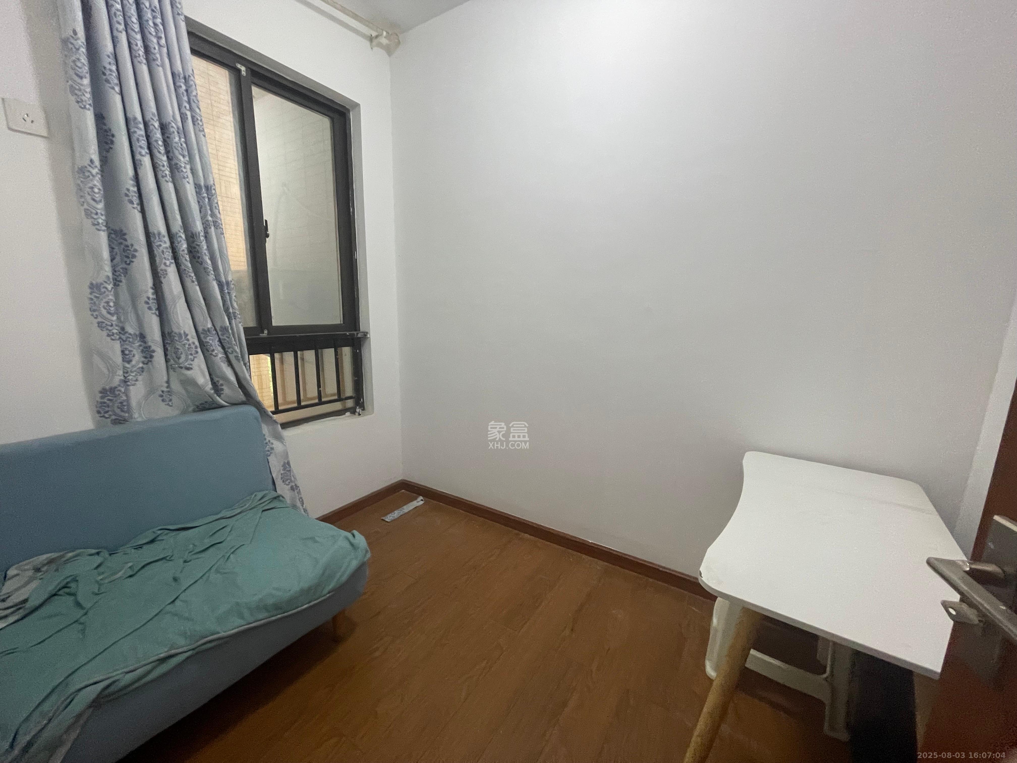 中信凯旋蓝岸(中信新城三期)  3室1厅1卫    1750.0元/月 中信凯旋蓝岸(中信新城三期)  3室1厅1卫    1750.0元/月室内图