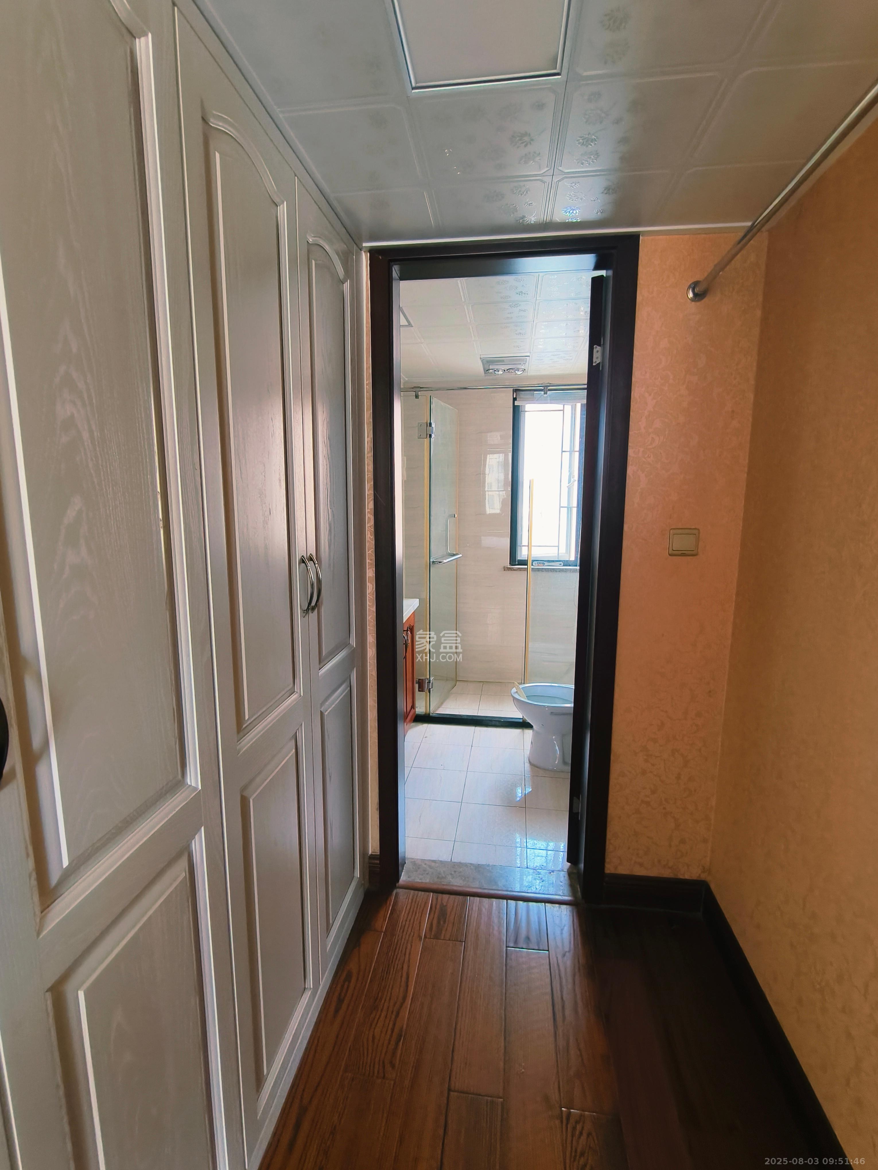 好莱城(弘德西街) 4室1厅1卫 2600.0元/月 好莱城(弘德西街) 4室1厅1卫 2600.0元/月室内图