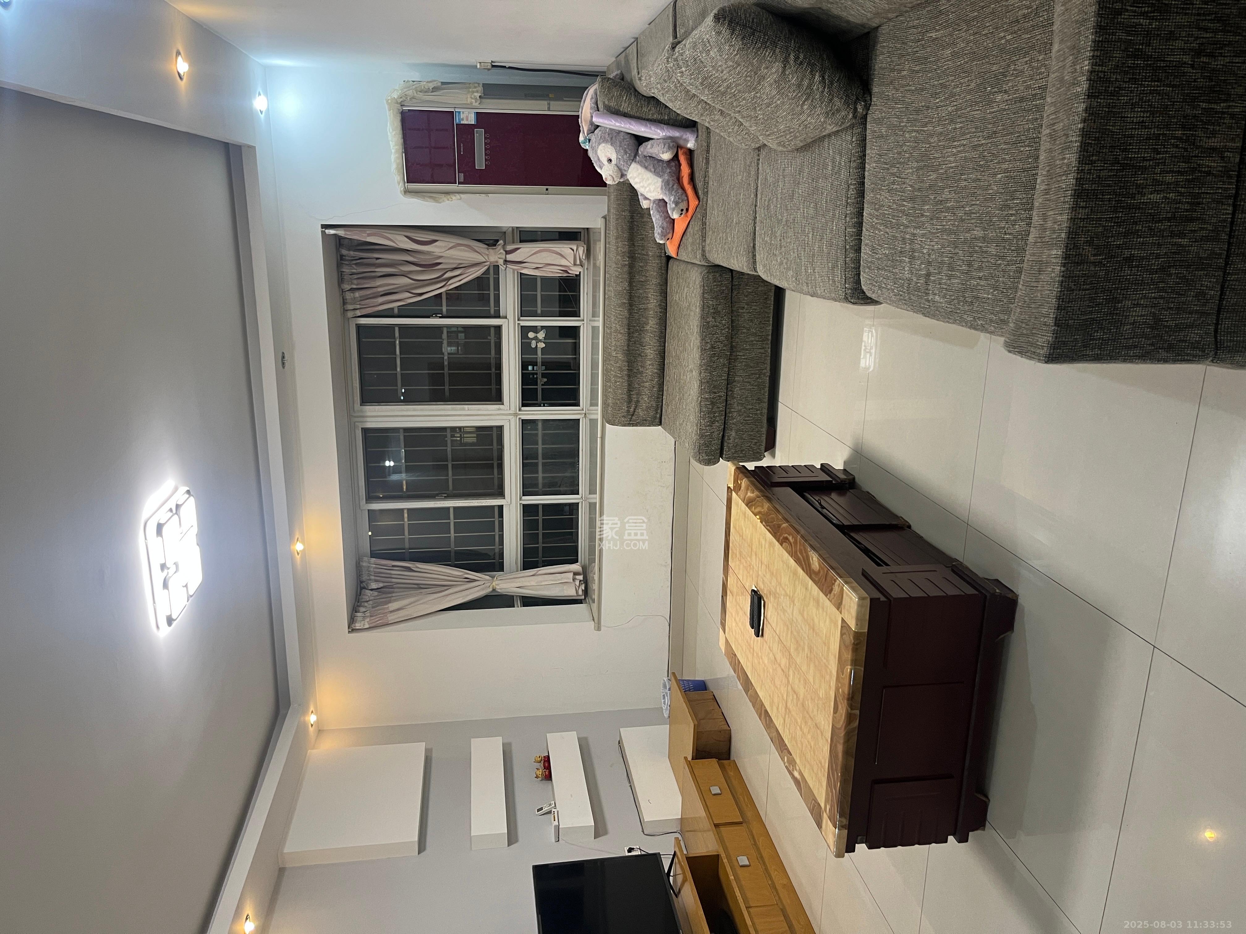 嘉盛华庭(一期、二期、三期) 3室2厅2卫 2800.0元/月 嘉盛华庭(一期、二期、三期) 3室2厅2卫 2800.0元/月室内图