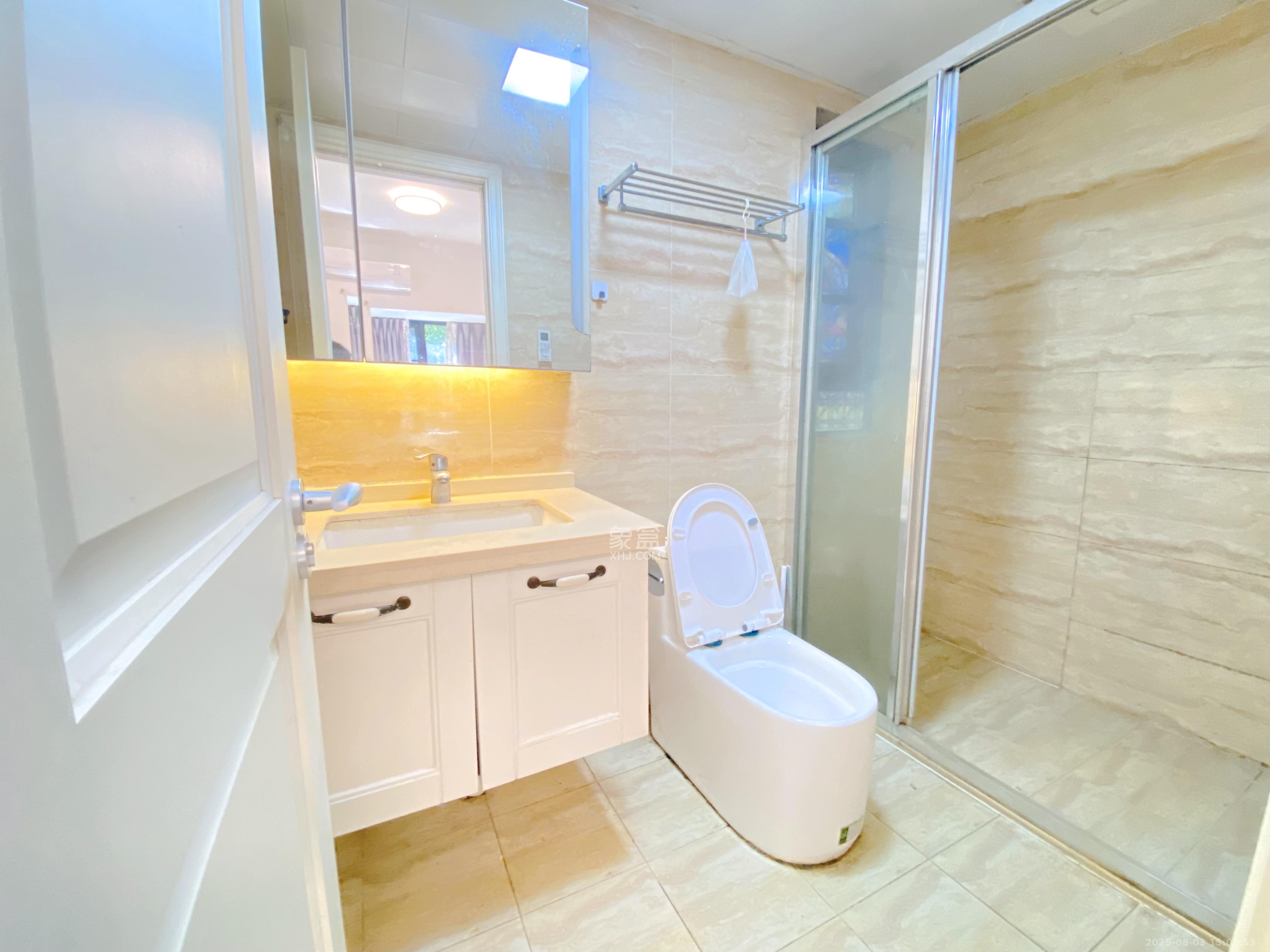 万科里梅溪郡 3室2厅2卫 3800.0元/月 万科里梅溪郡 3室2厅2卫 3800.0元/月室内图