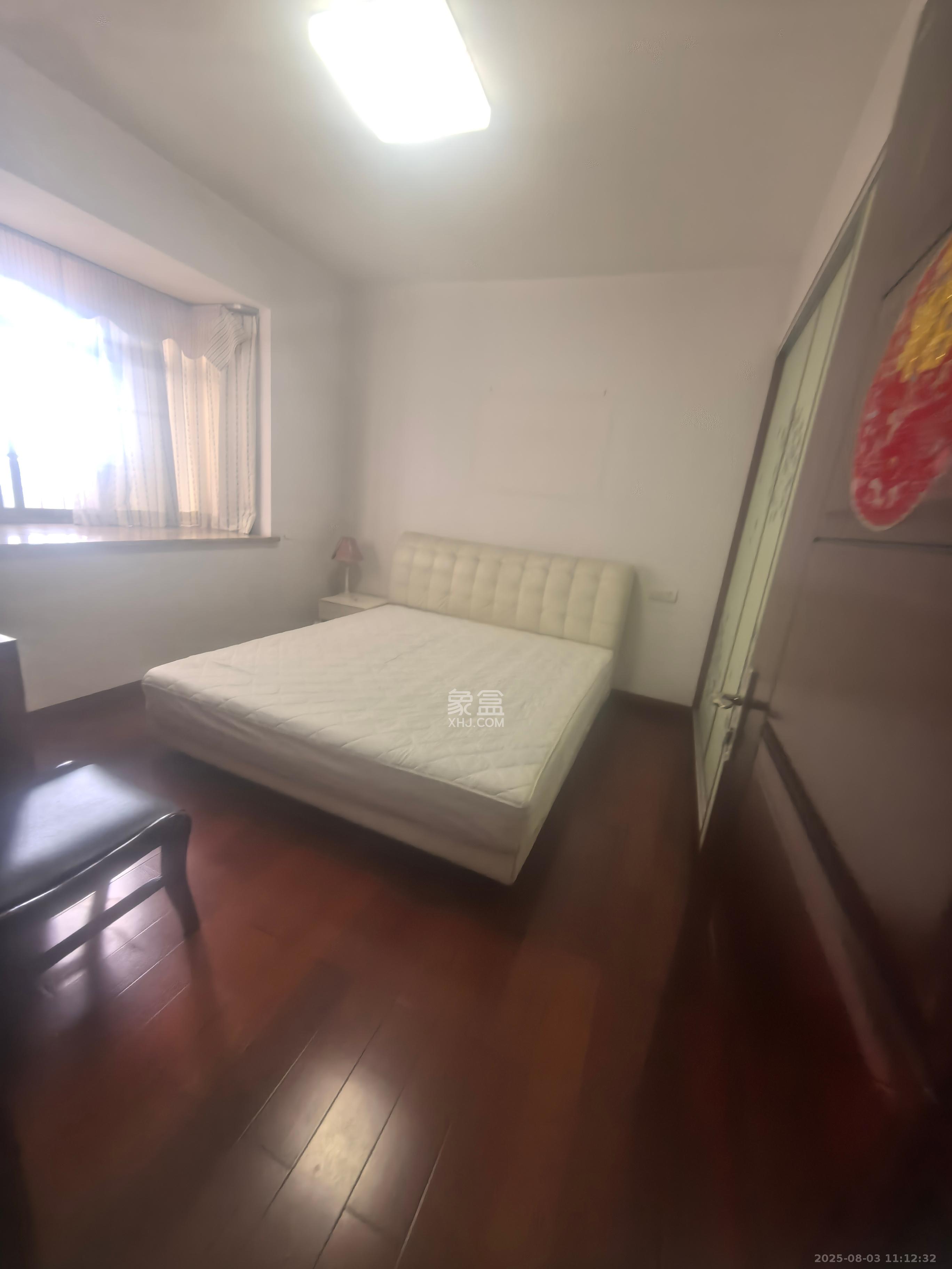 吉祥苑  3室2厅1卫   3500.00元/月室内图