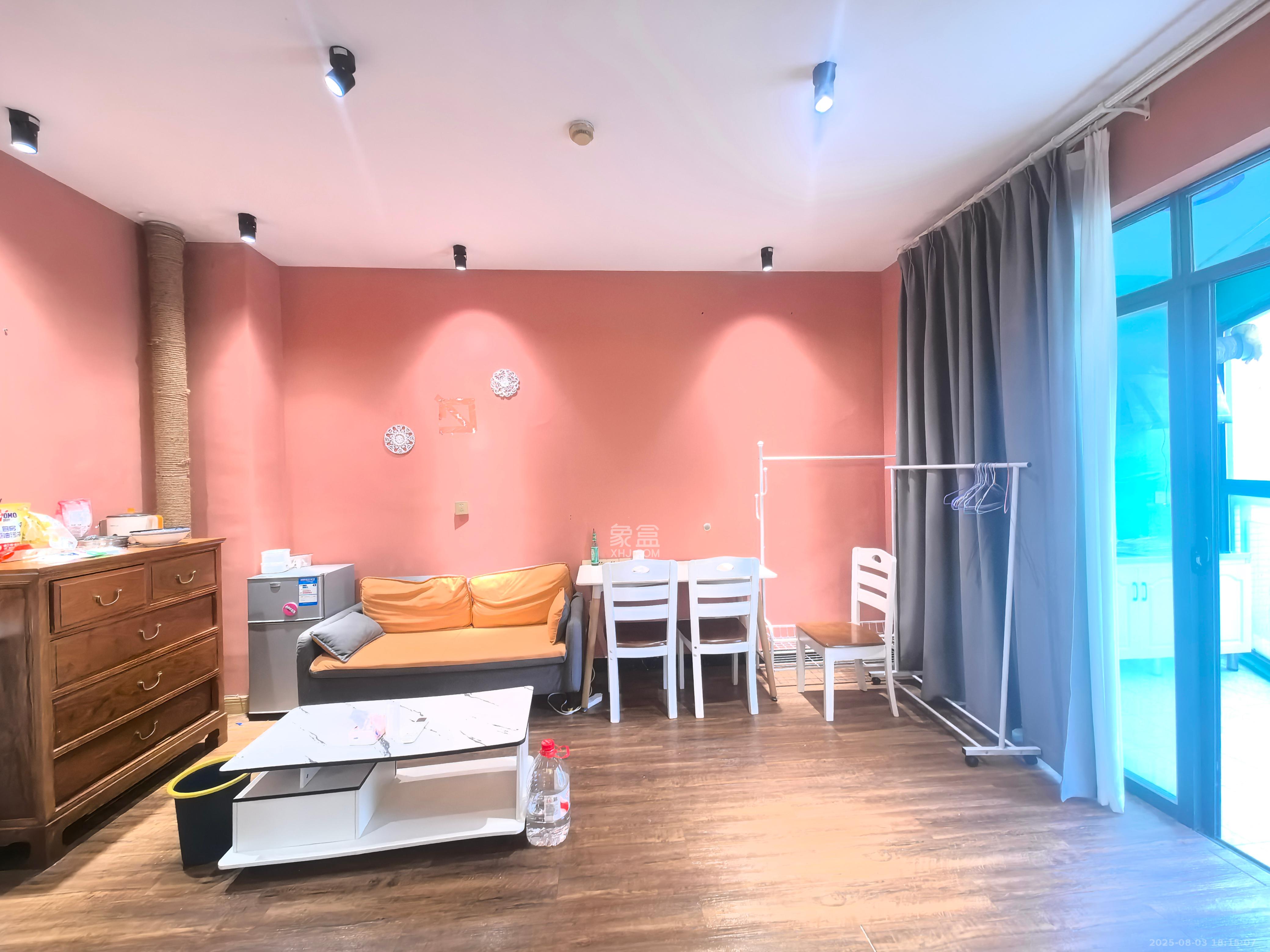 星城映象  1室1厅1卫    1300.0元/月室内图