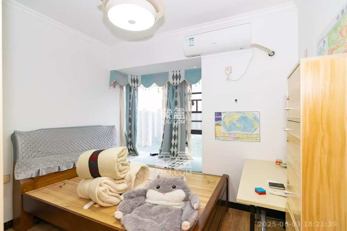 润和紫郡一期 5室2厅2卫 3000.0元/月 润和紫郡一期 5室2厅2卫 3000.0元/月室内图