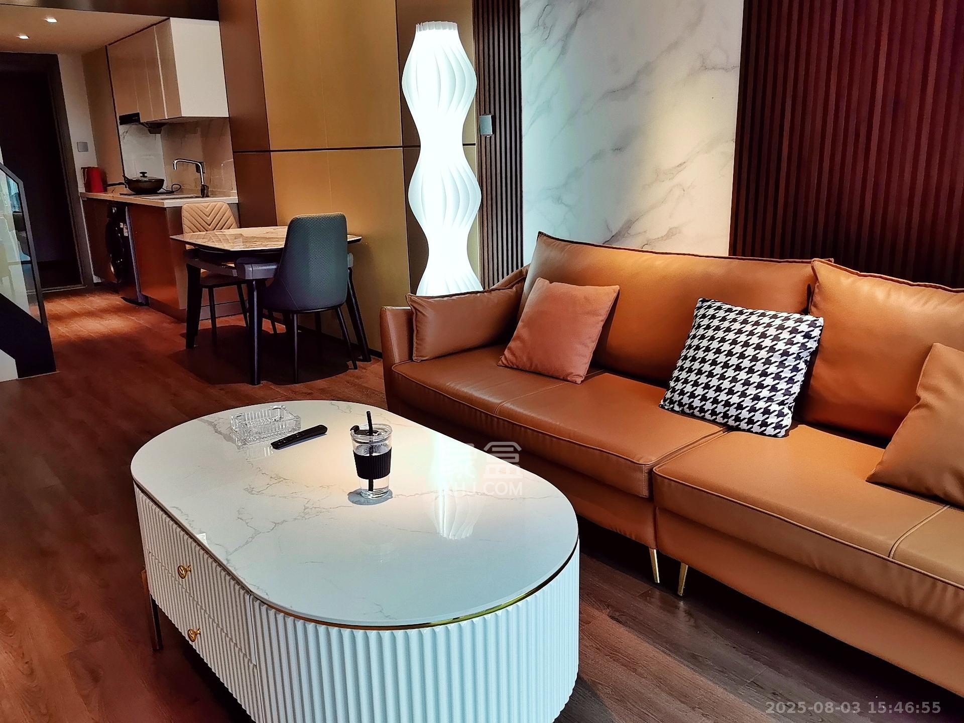 达美寰宇中心 2室1厅0卫 3400.0元/月 达美寰宇中心 2室1厅0卫 3400.0元/月室内图