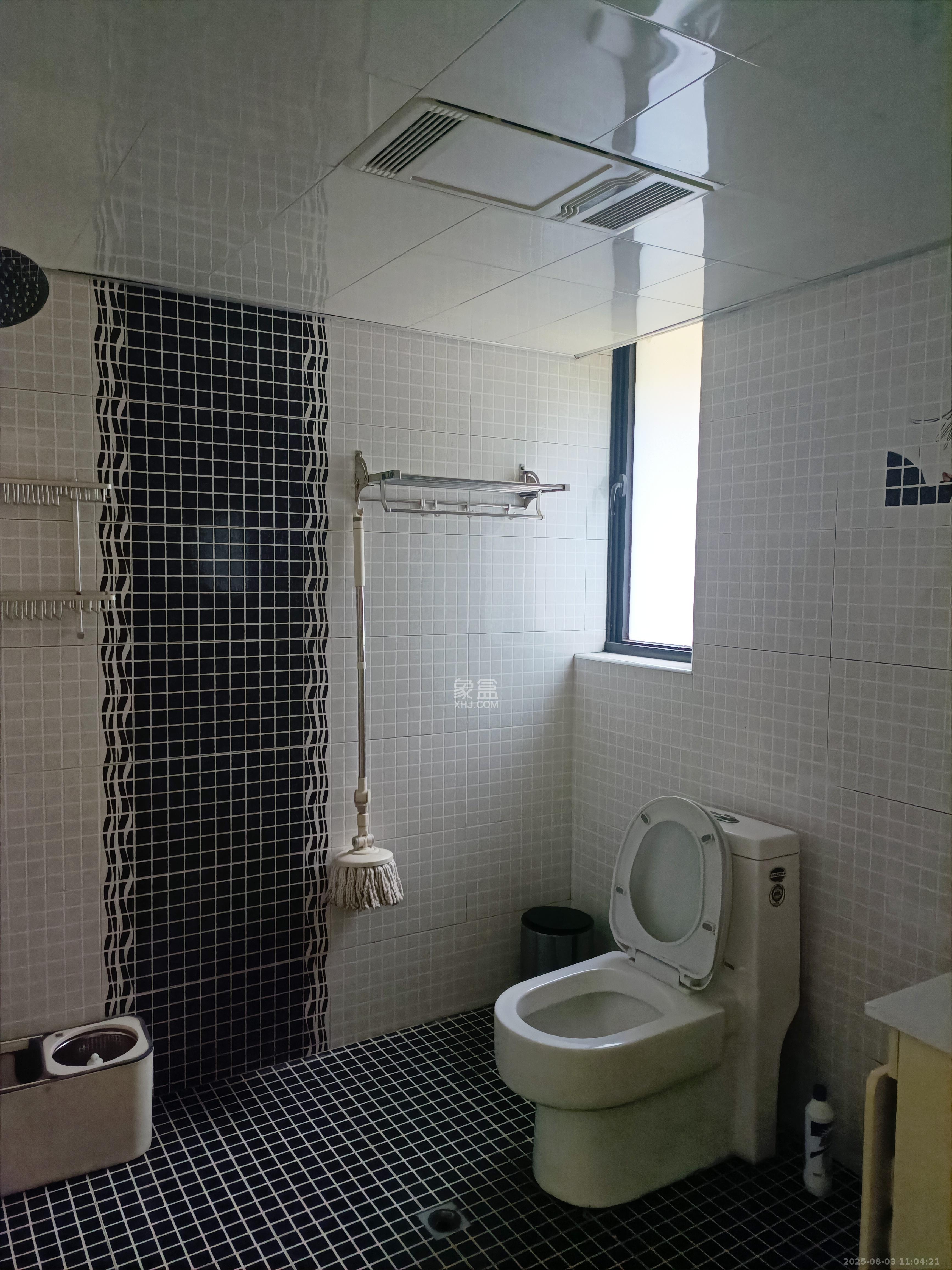 三江花中城 3室2厅2卫 2700.0元/月 三江花中城 3室2厅2卫 2700.0元/月室内图