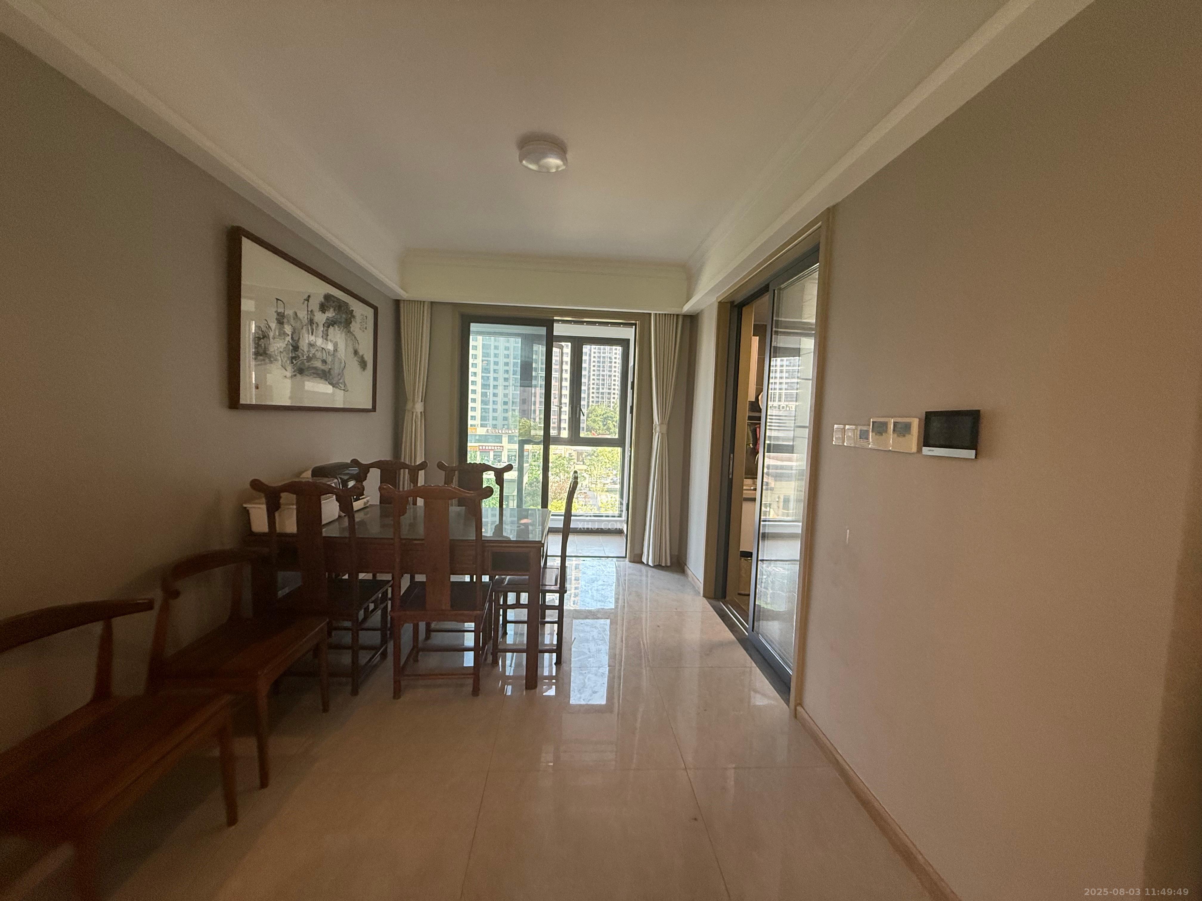 运达锦绣广场  4室2厅2卫    4500.0元/月 运达锦绣广场  4室2厅2卫    4500.0元/月室内图