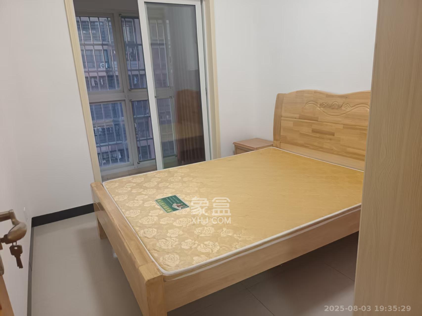 家兴苑  3室2厅2卫    2500.0元/月 家兴苑  3室2厅2卫    2500.0元/月室内图