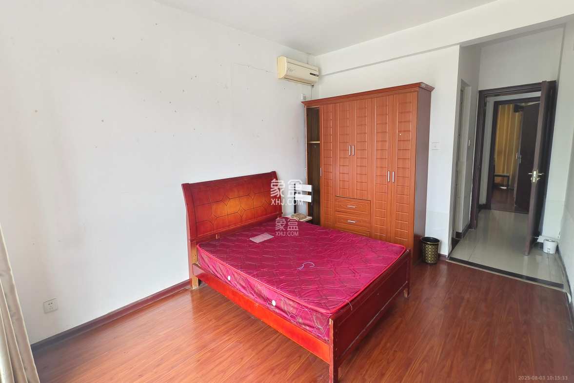 优山美地 4室2厅1卫 2800.0元/月 优山美地 4室2厅1卫 2800.0元/月室内图