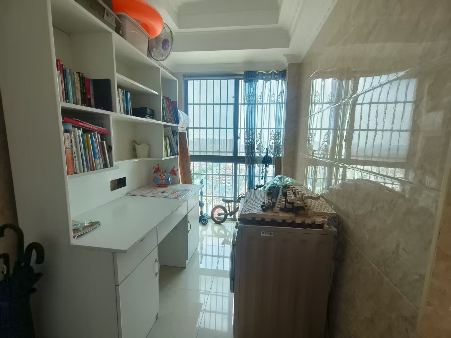 鹏利广场 3室2厅2卫 2480.0元/月 鹏利广场 3室2厅2卫 2480.0元/月室内图