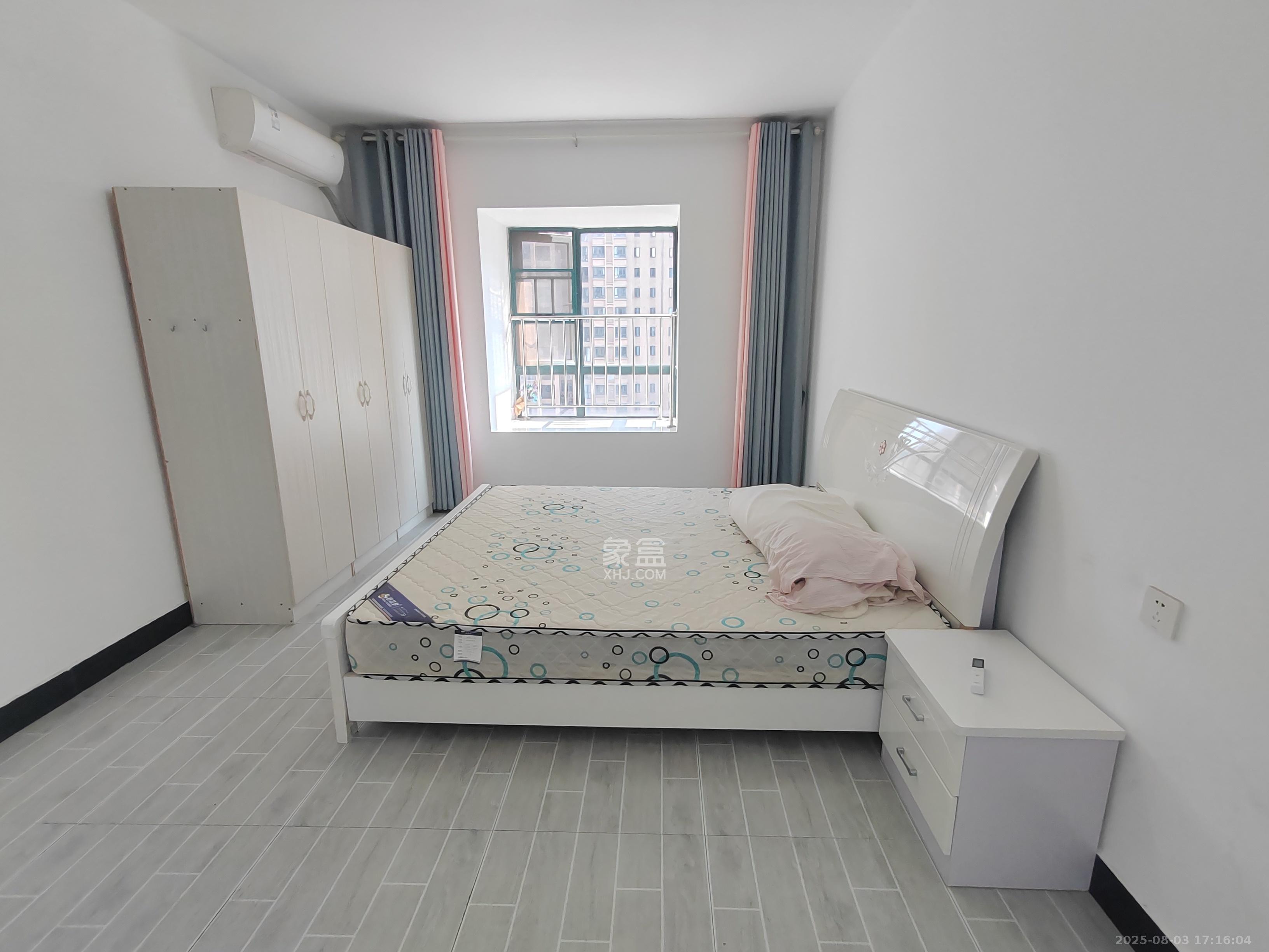 金湘苑(星澜之悦)  3室2厅2卫    2100.0元/月 金湘苑(星澜之悦)  3室2厅2卫    2100.0元/月室内图