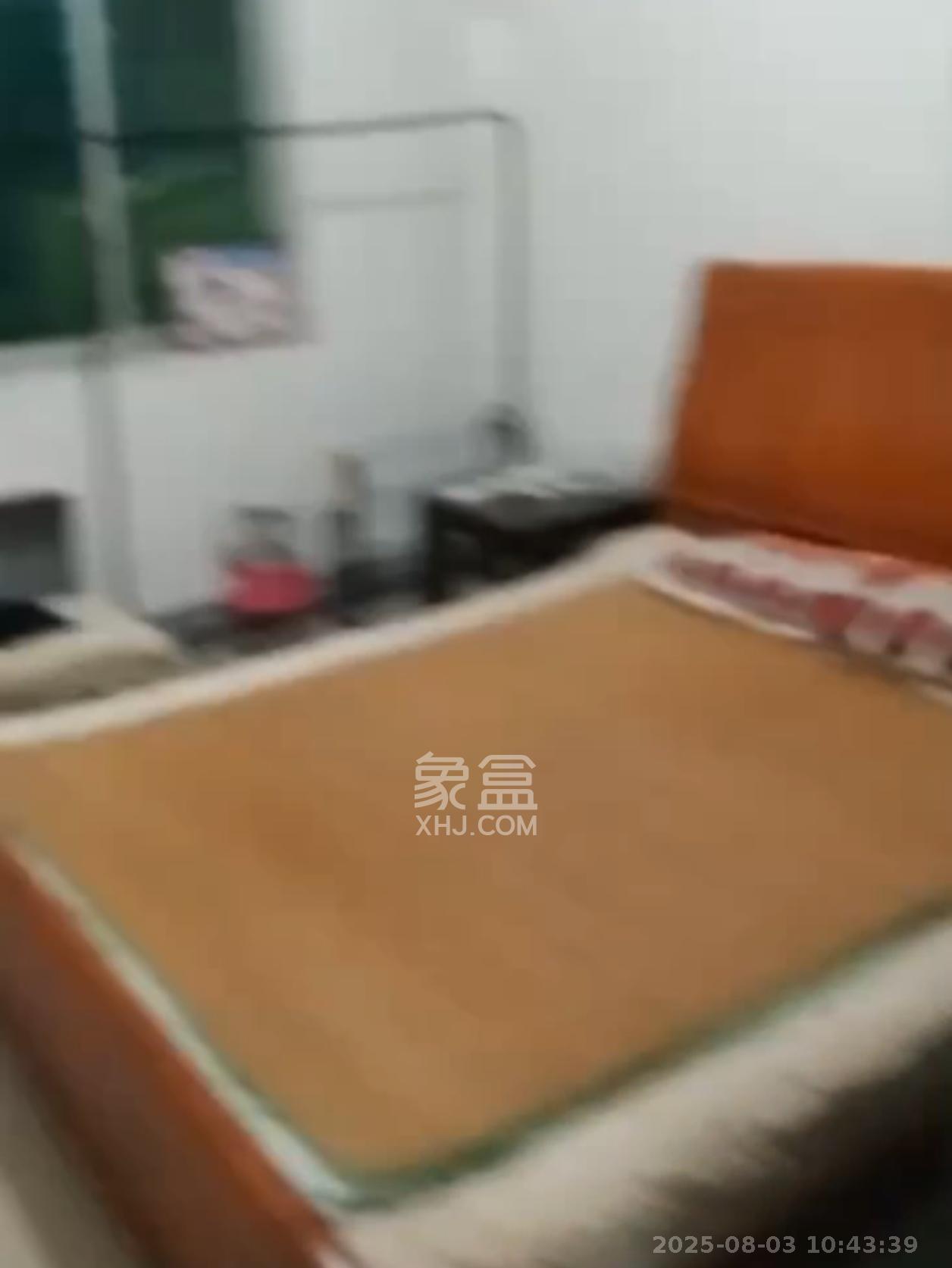 马王堆陶瓷建材新城 3室2厅1卫 1700.0元/月 马王堆陶瓷建材新城 3室2厅1卫 1700.0元/月室内图