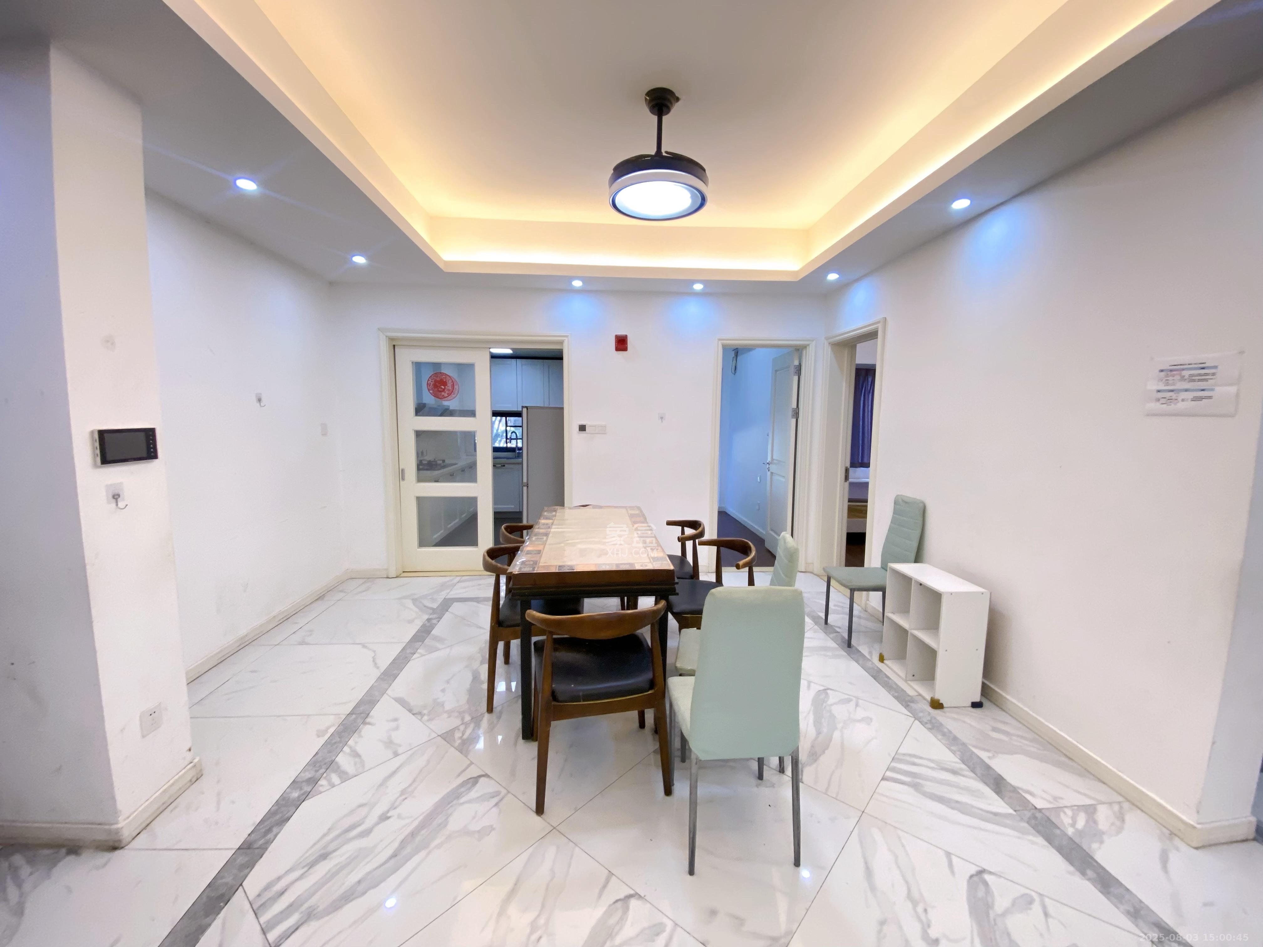 万科里梅溪郡 3室2厅2卫 3800.0元/月 万科里梅溪郡 3室2厅2卫 3800.0元/月室内图