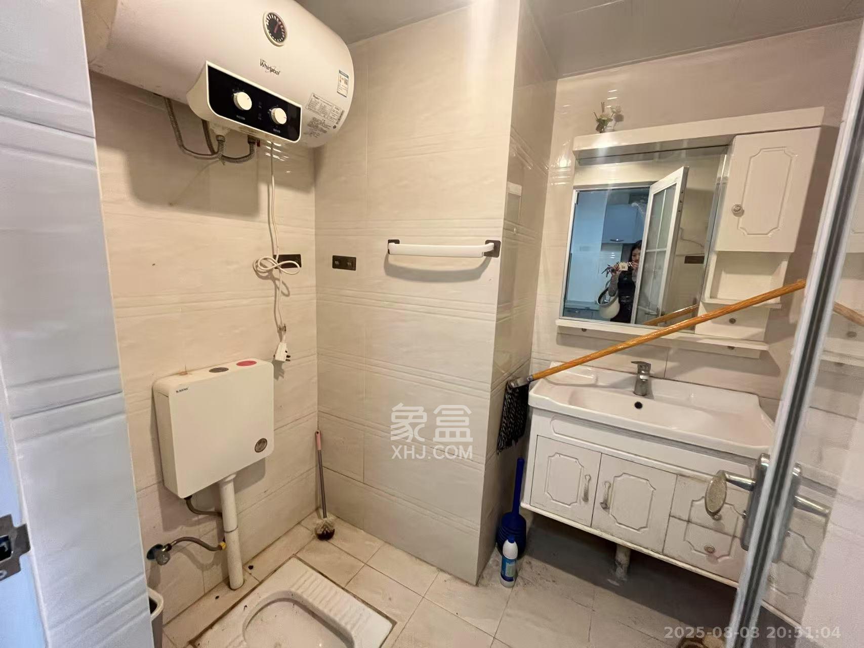 美利新世界  1室1厅1卫    1200.0元/月室内图