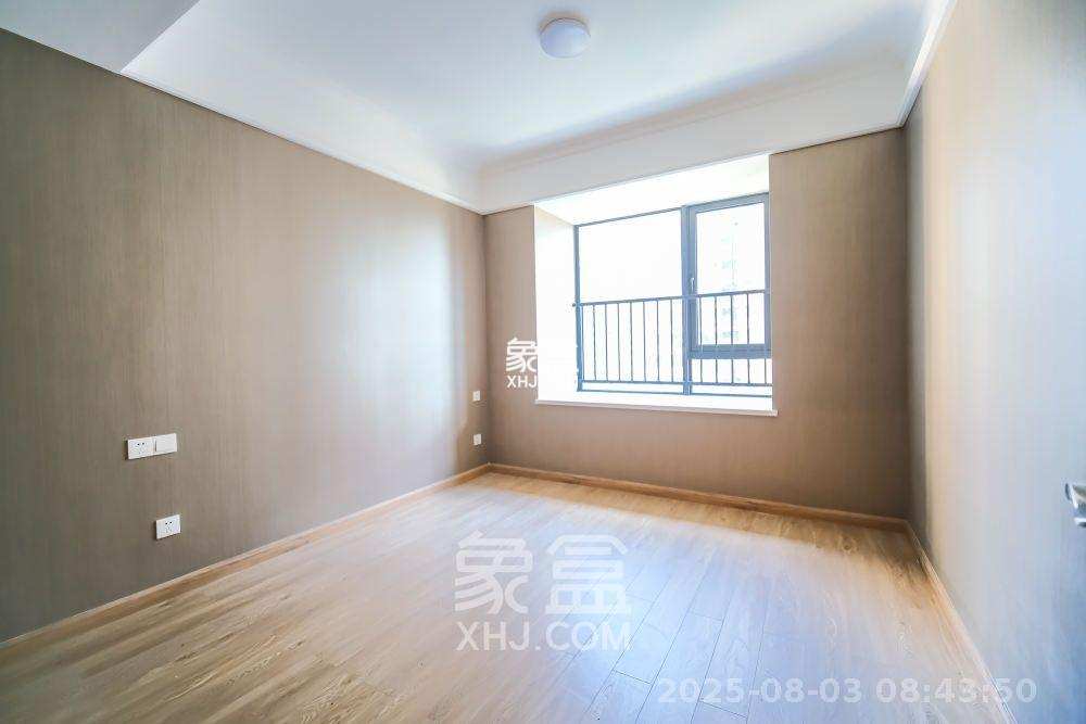 运达锦绣广场 3室2厅2卫 2800.0元/月 运达锦绣广场 3室2厅2卫 2800.0元/月室内图