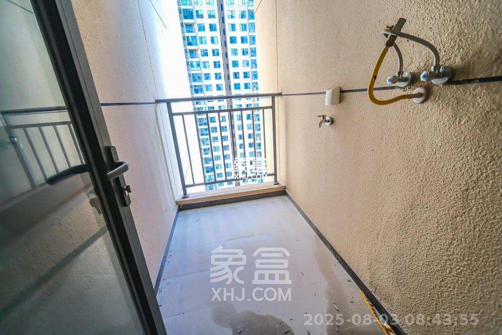 运达锦绣广场 3室2厅2卫 2800.0元/月 运达锦绣广场 3室2厅2卫 2800.0元/月室内图