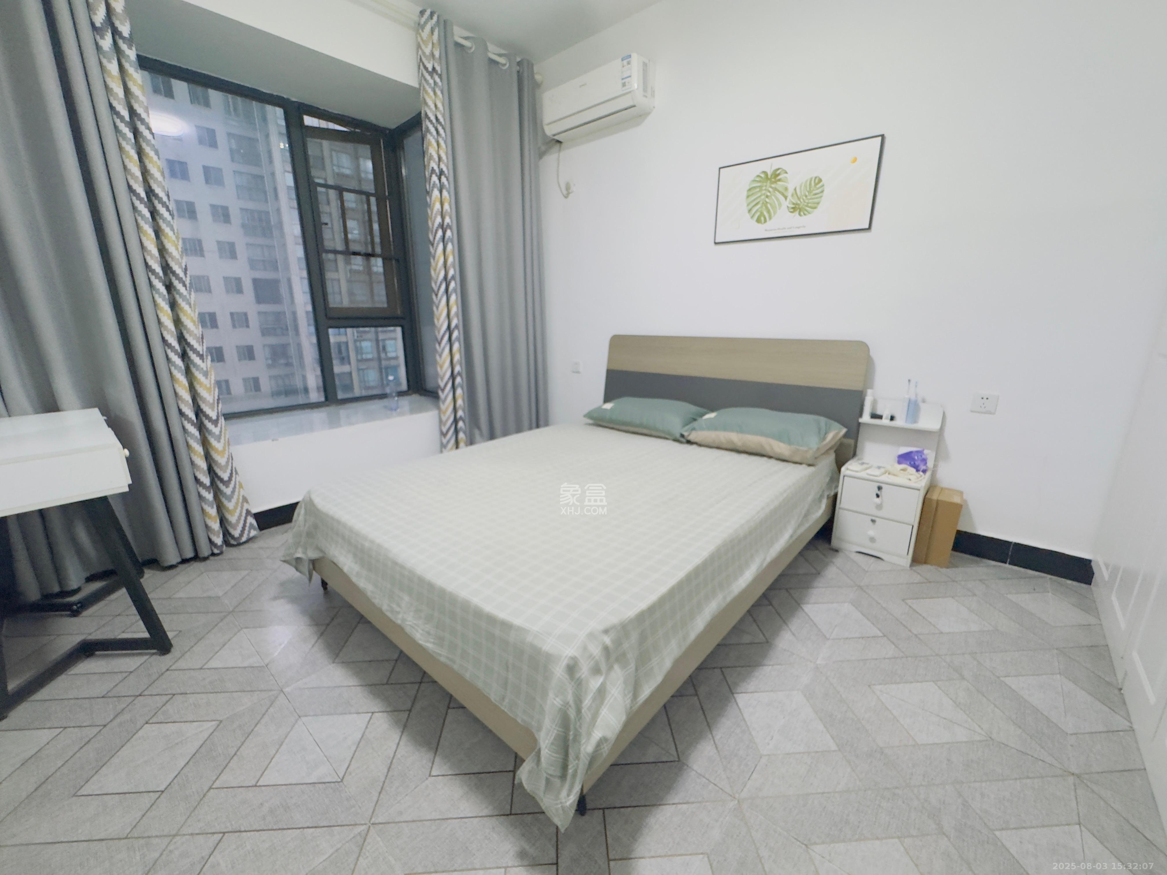 金域南外滩(望江佳园) 3室2厅2卫 5300.0元/月 金域南外滩(望江佳园) 3室2厅2卫 5300.0元/月室内图