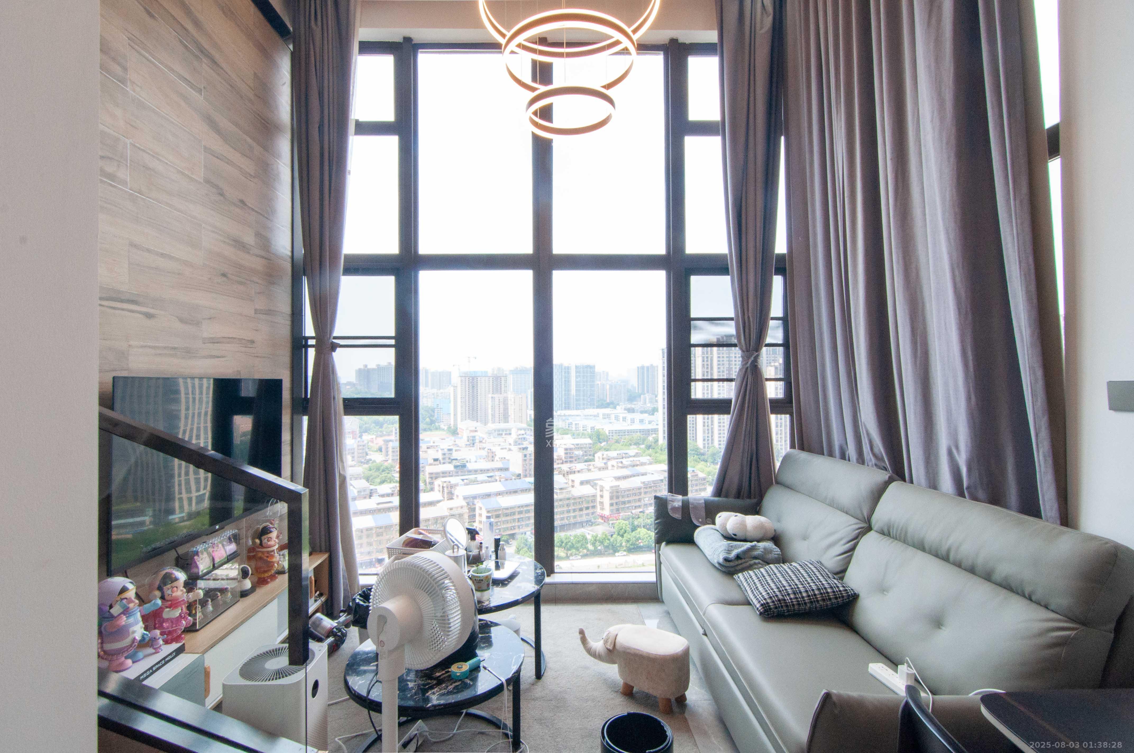 达美溪湖湾 1室1厅1卫 48.0万 达美溪湖湾 1室1厅1卫 48.0万客厅