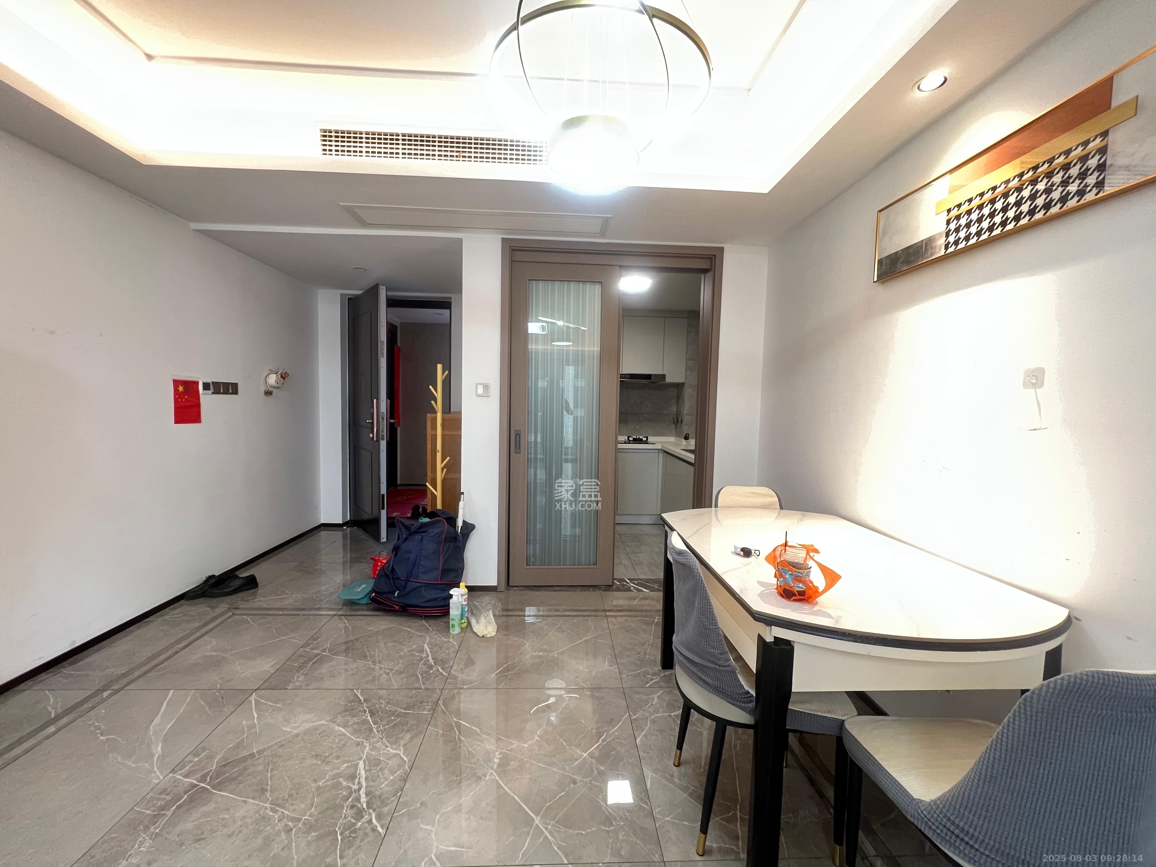 金茂建发泊悦 3室2厅2卫 3500.0元/月 金茂建发泊悦 3室2厅2卫 3500.0元/月室内图