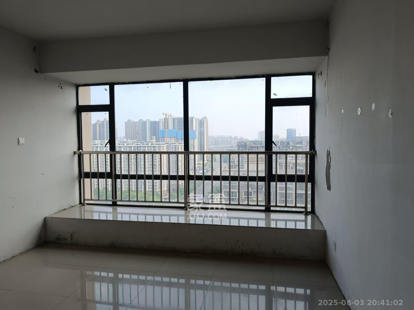 潇湘名城(新里程潇湘名城) 3室2厅1卫 2000.0元/月 潇湘名城(新里程潇湘名城) 3室2厅1卫 2000.0元/月室内图