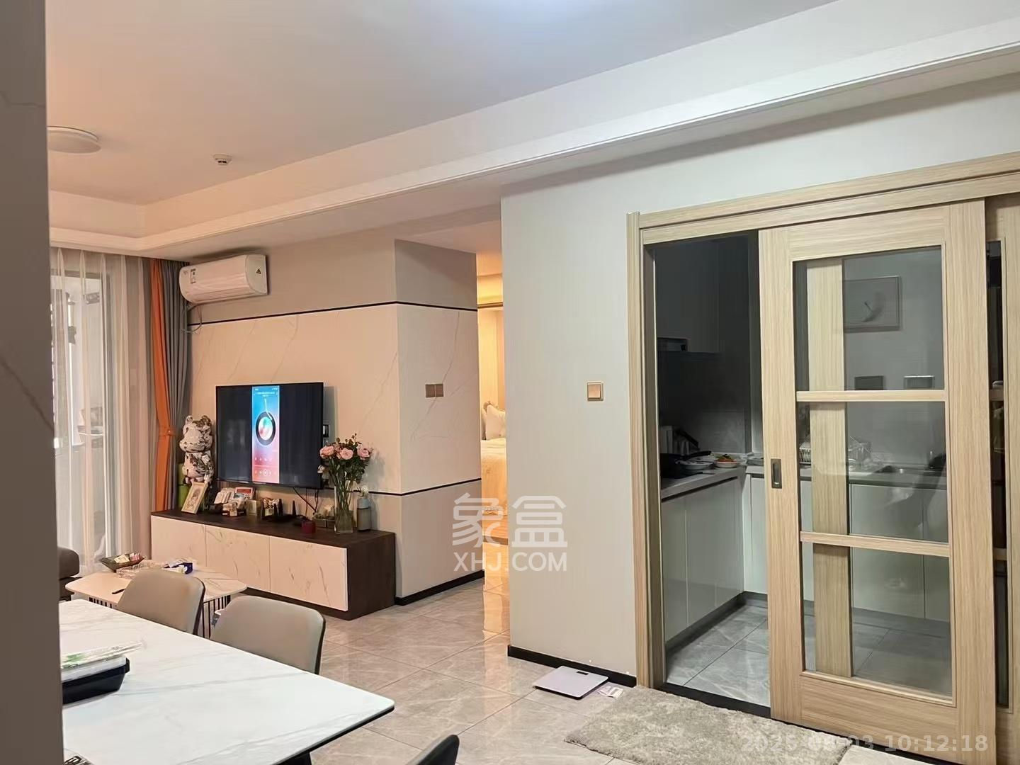 中海阅江府 2室2厅1卫 3400.0元/月 中海阅江府 2室2厅1卫 3400.0元/月室内图