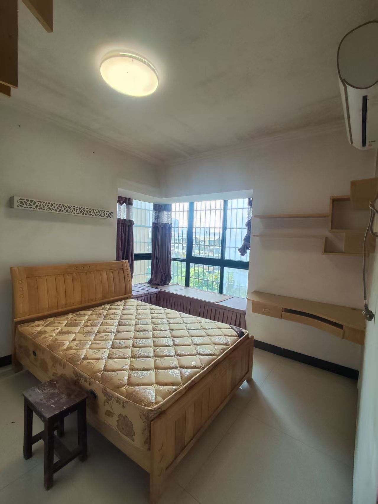 金雁翔龙花苑 2室2厅1卫 1300.0元/月 金雁翔龙花苑 2室2厅1卫 1300.0元/月室内图