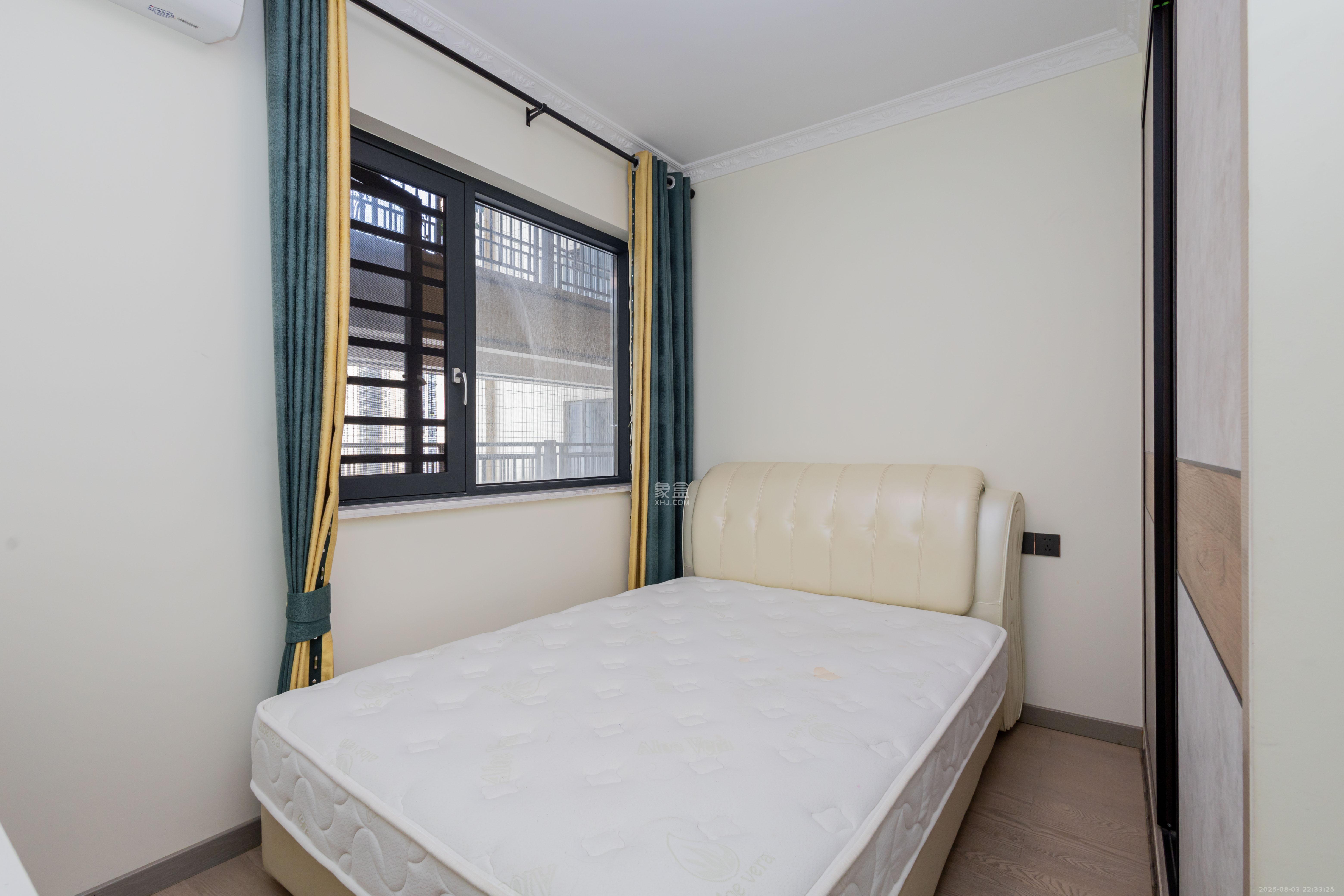 中交中央公园D4区  3室2厅2卫    139.8万卧室