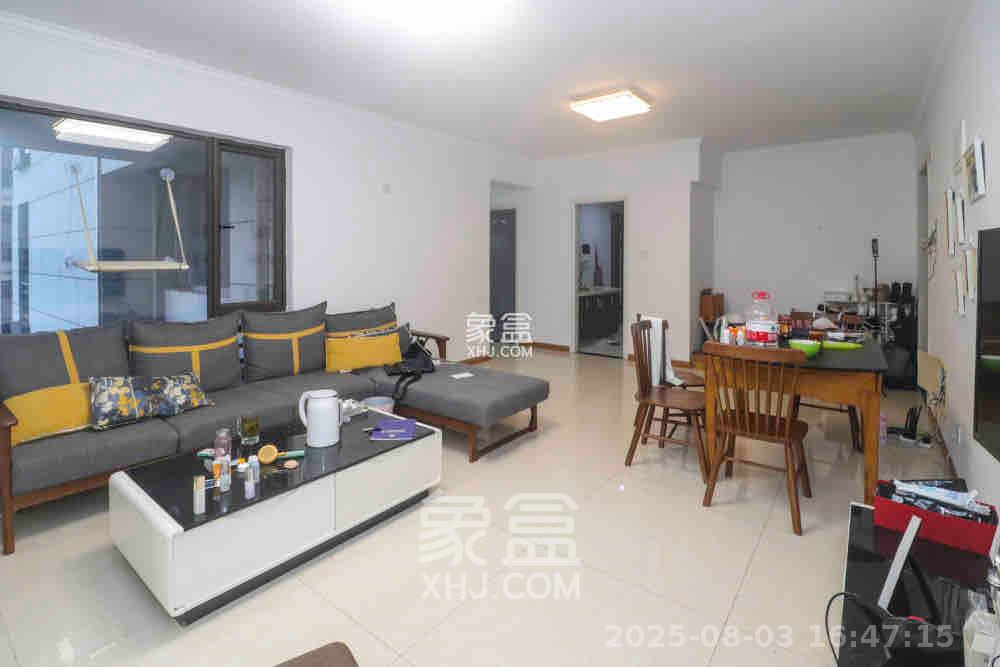 南山雍江汇(滨江国际新城) 3室2厅1卫 3100.0元/月 南山雍江汇(滨江国际新城) 3室2厅1卫 3100.0元/月室内图