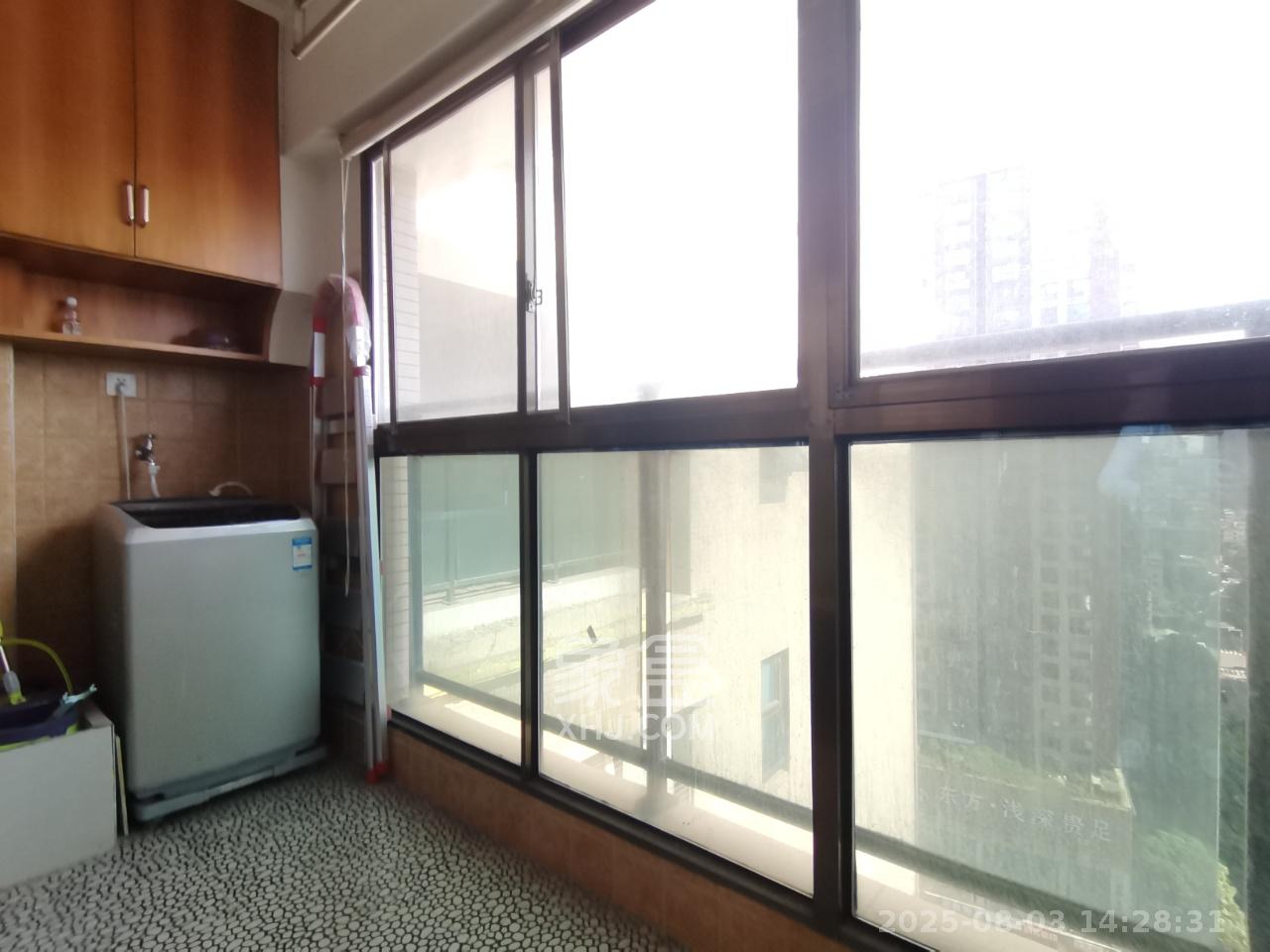 公园西郡  2室2厅0卫   3200.00元/月室内图